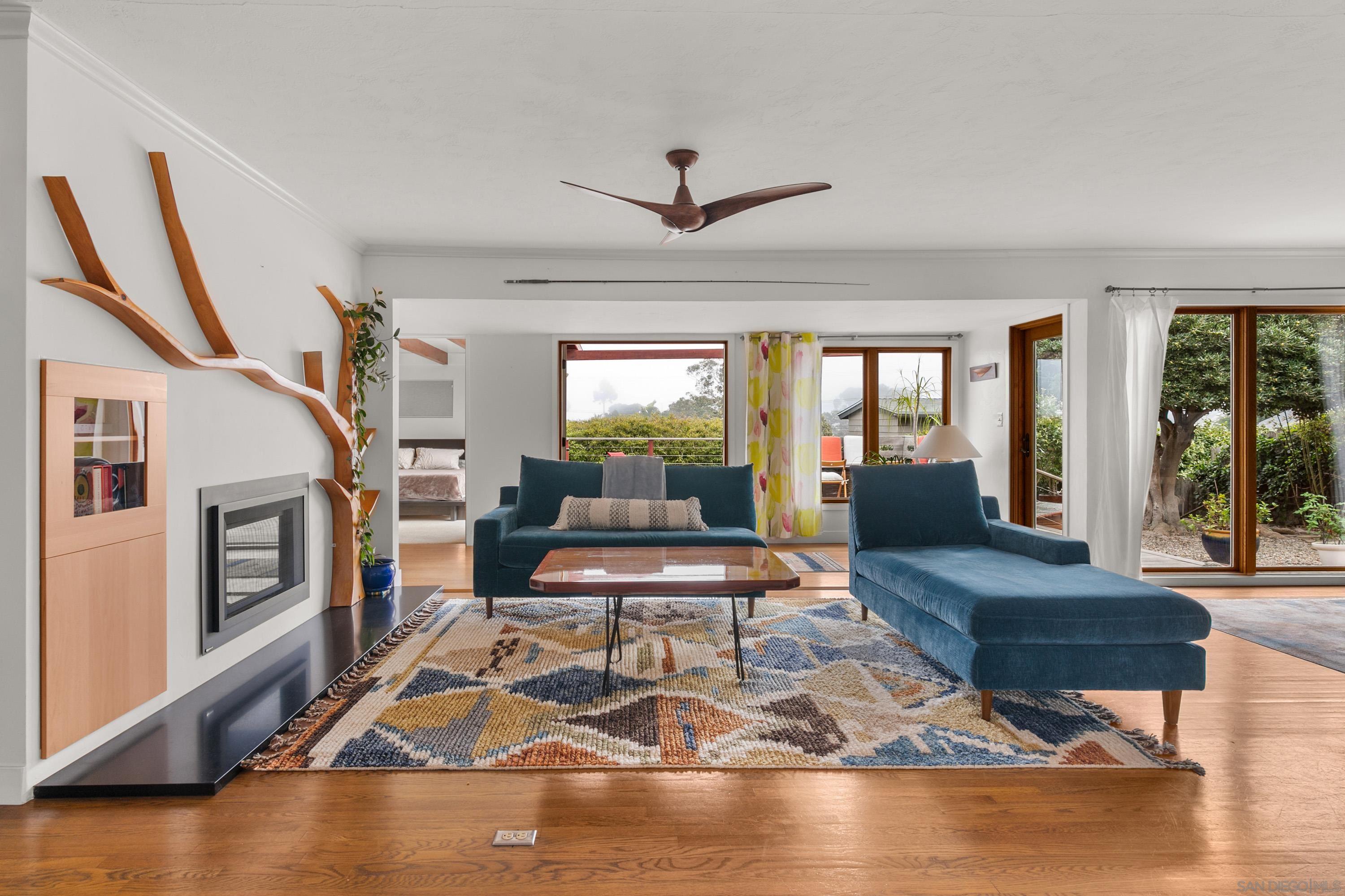 Detail Gallery Image 10 of 50 For 541  Tarento Dr, San Diego,  CA 92106 - 3 Beds | 2 Baths