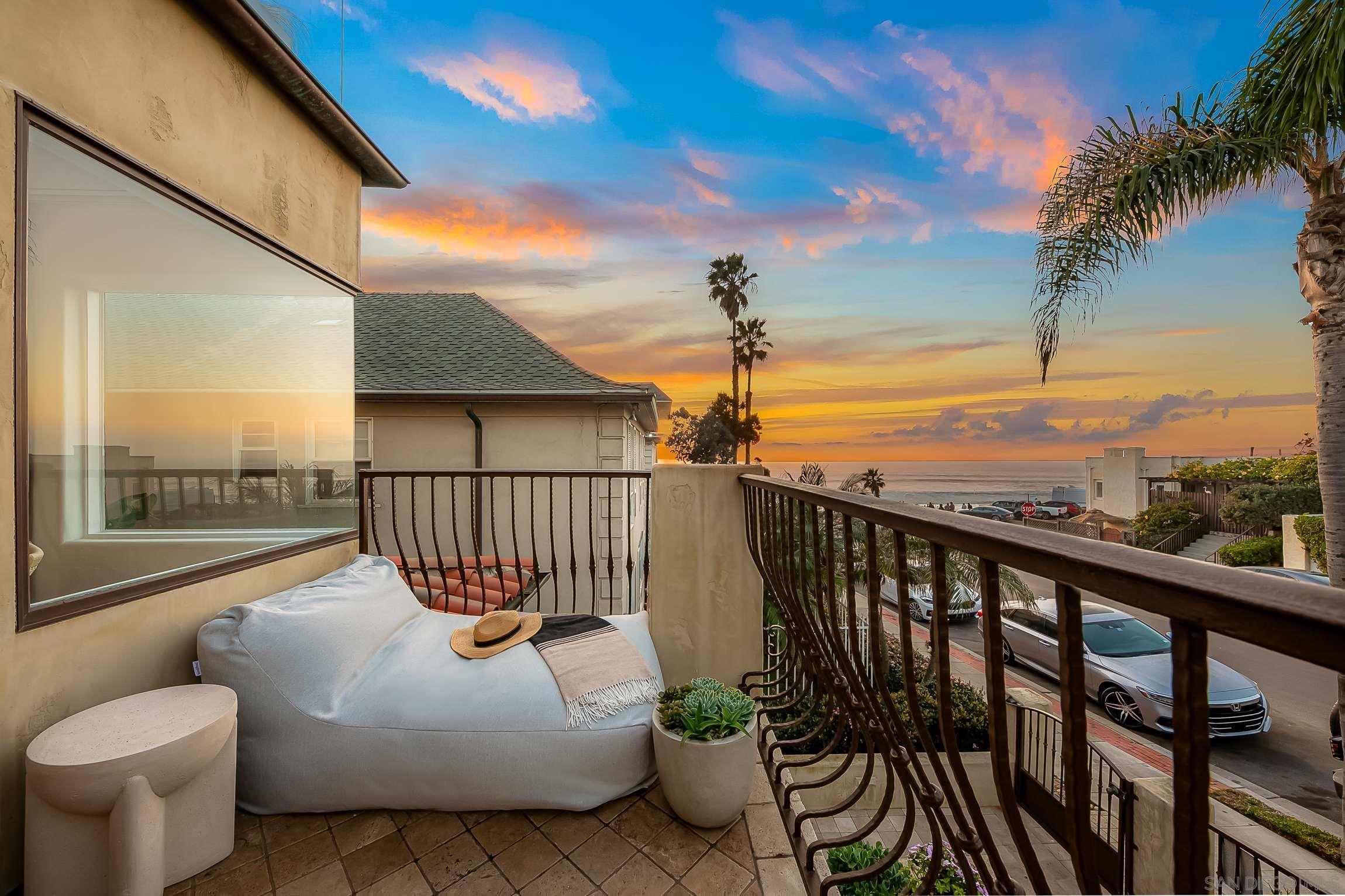 Detail Gallery Image 12 of 52 For 229  Bonair St, La Jolla,  CA 92037 - 2 Beds | 2 Baths