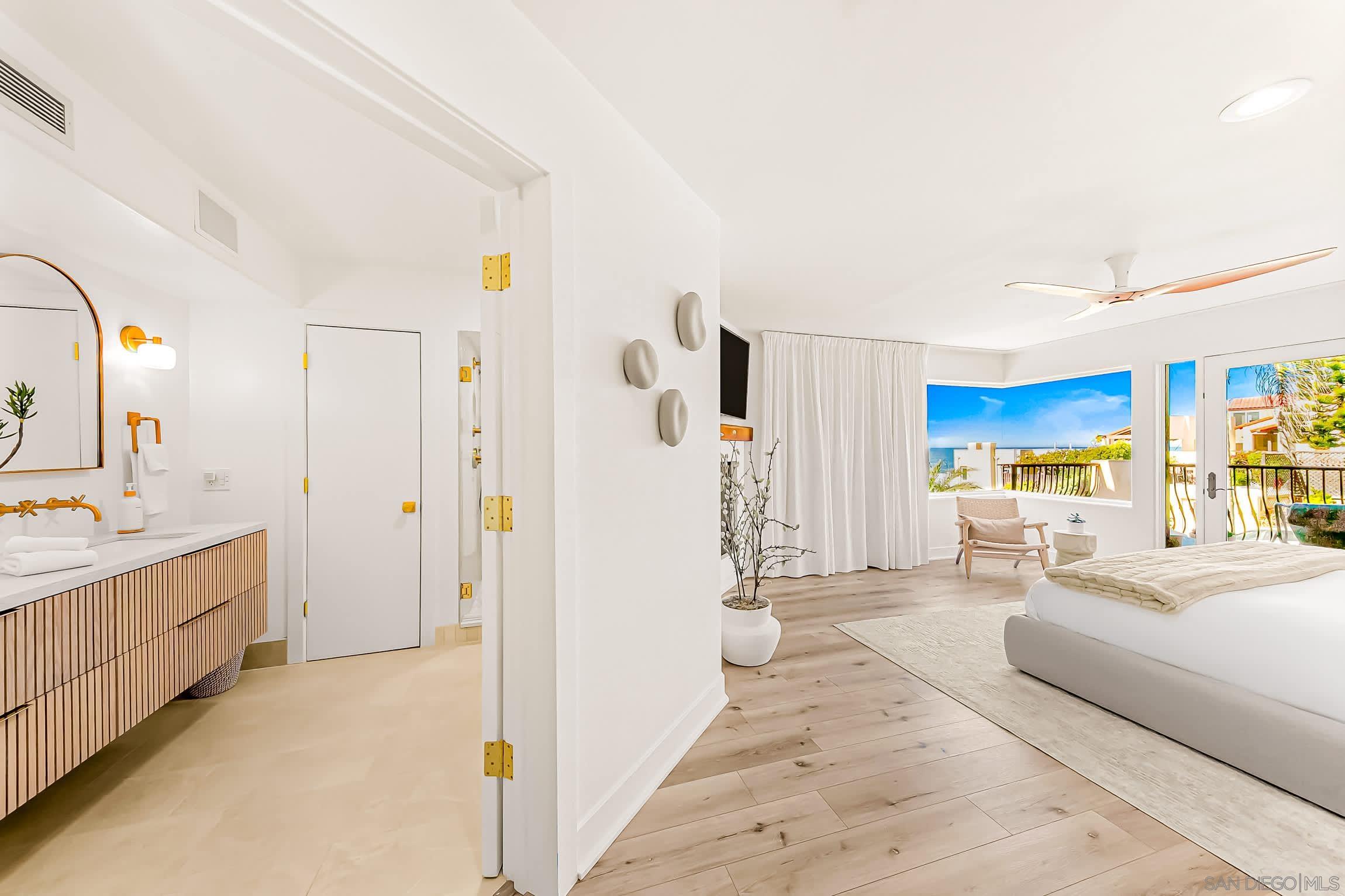 Detail Gallery Image 38 of 52 For 229  Bonair St, La Jolla,  CA 92037 - 2 Beds | 2 Baths