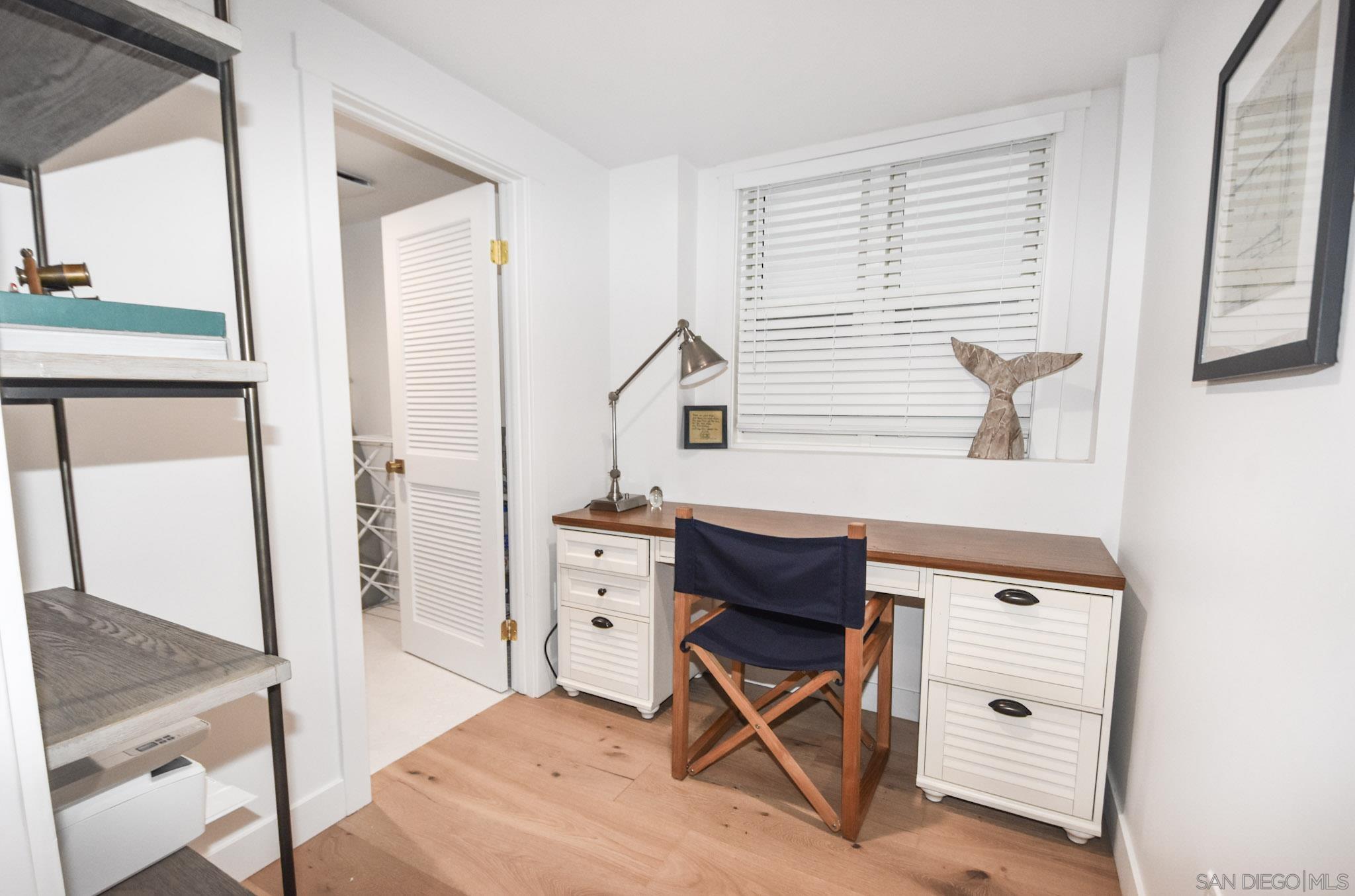 Detail Gallery Image 14 of 35 For 924  D Ave, Coronado,  CA 92118 - 5 Beds | 3 Baths