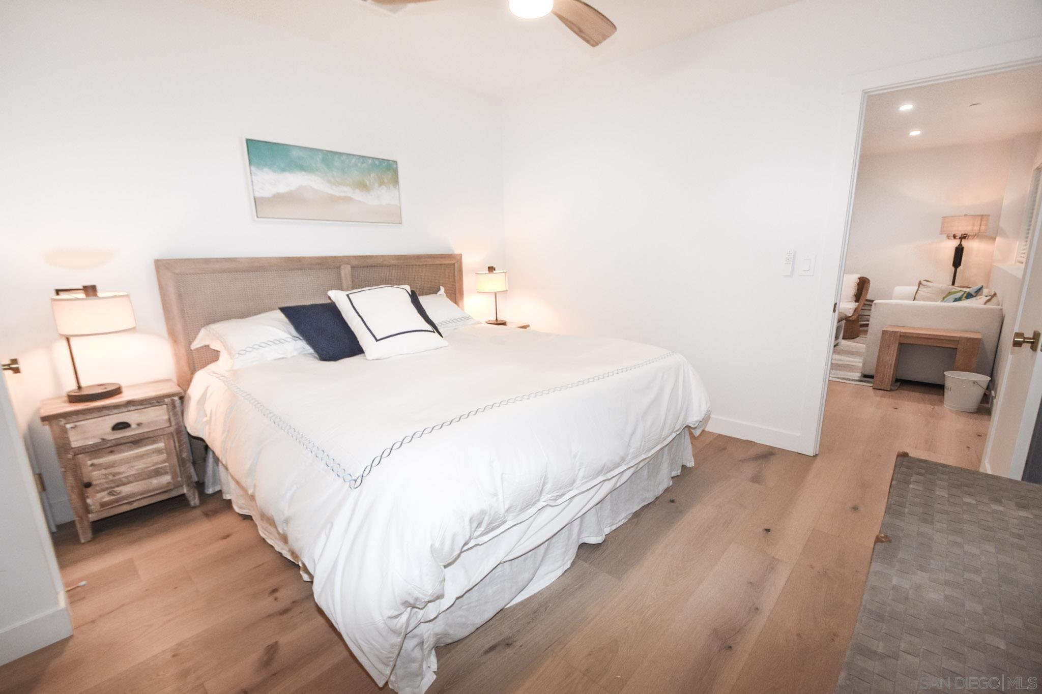 Detail Gallery Image 22 of 35 For 924  D Ave, Coronado,  CA 92118 - 5 Beds | 3 Baths