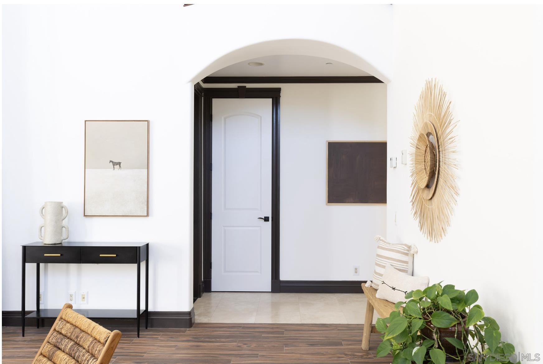 Detail Gallery Image 16 of 70 For 8022  Wesley Rd, Joshua Tree,  CA 92252 - 5 Beds | 4/1 Baths