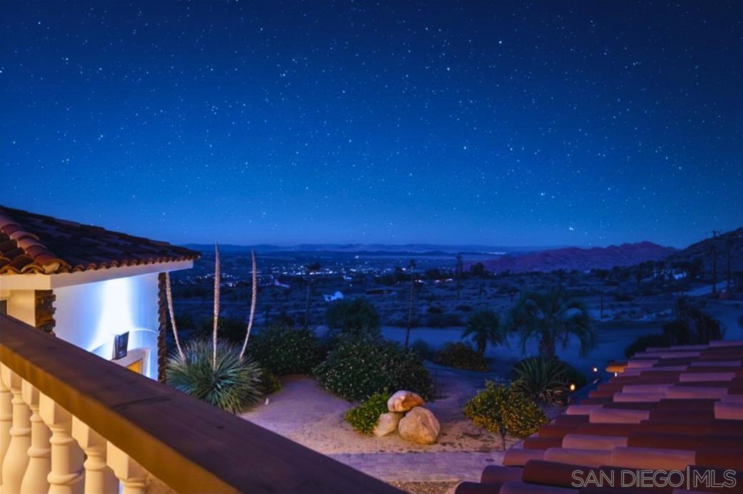 Detail Gallery Image 66 of 70 For 8022  Wesley Rd, Joshua Tree,  CA 92252 - 5 Beds | 4/1 Baths