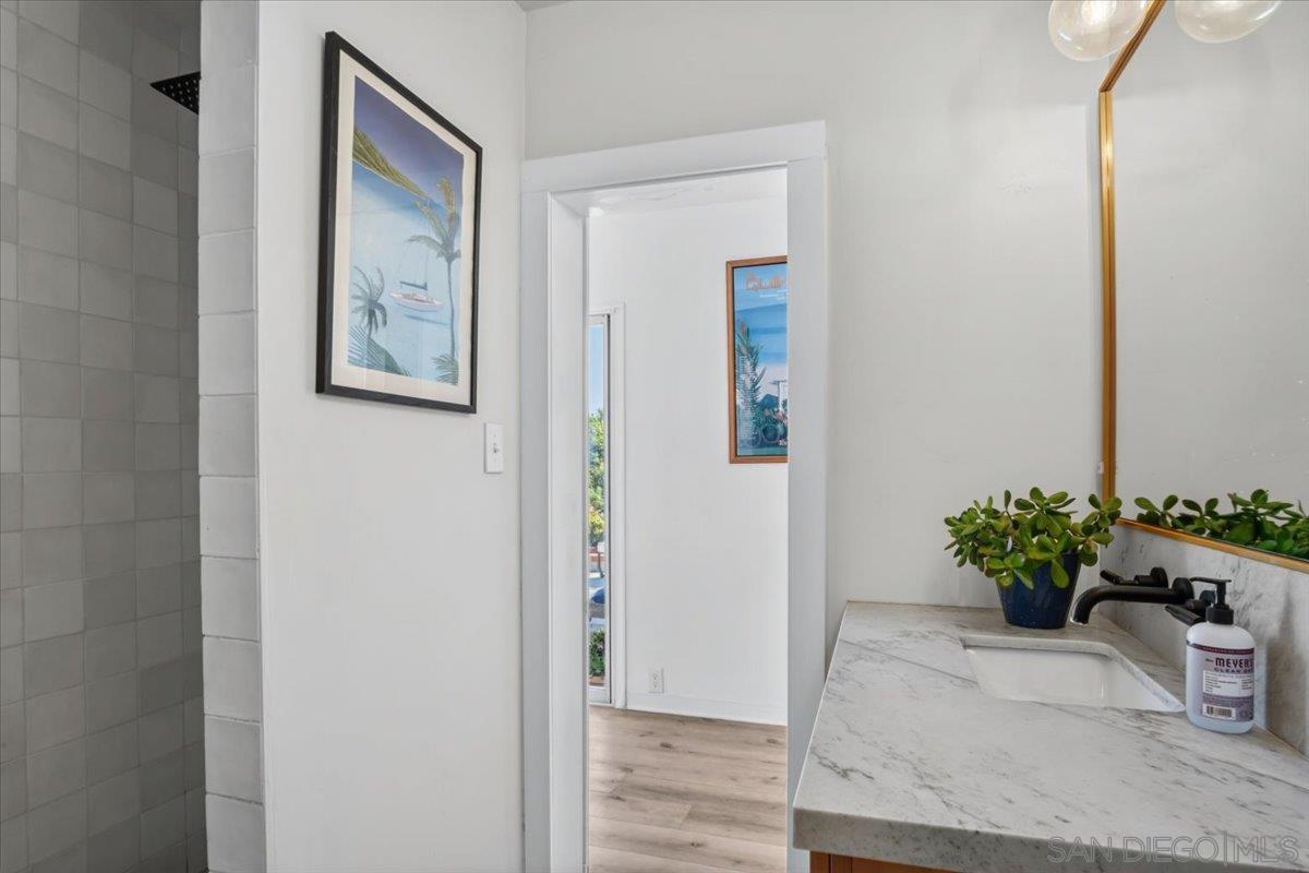 Detail Gallery Image 15 of 55 For 630  Cortez Ave, Vista,  CA 92084 - 3 Beds | 2/1 Baths