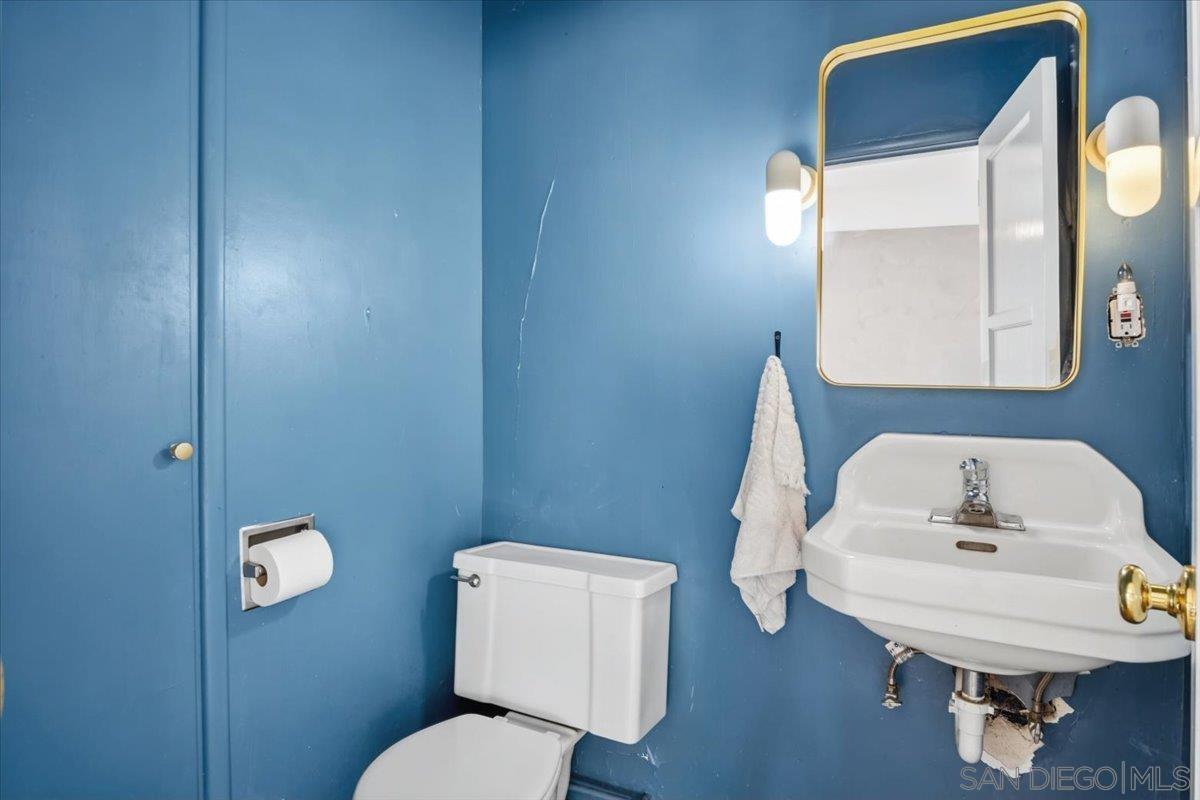 Detail Gallery Image 27 of 55 For 630  Cortez Ave, Vista,  CA 92084 - 3 Beds | 2/1 Baths