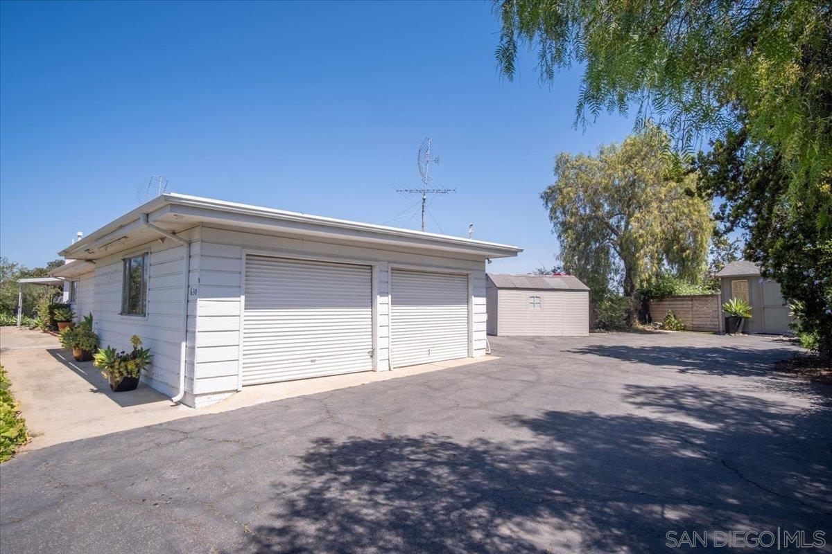 Detail Gallery Image 39 of 55 For 630  Cortez Ave, Vista,  CA 92084 - 3 Beds | 2/1 Baths