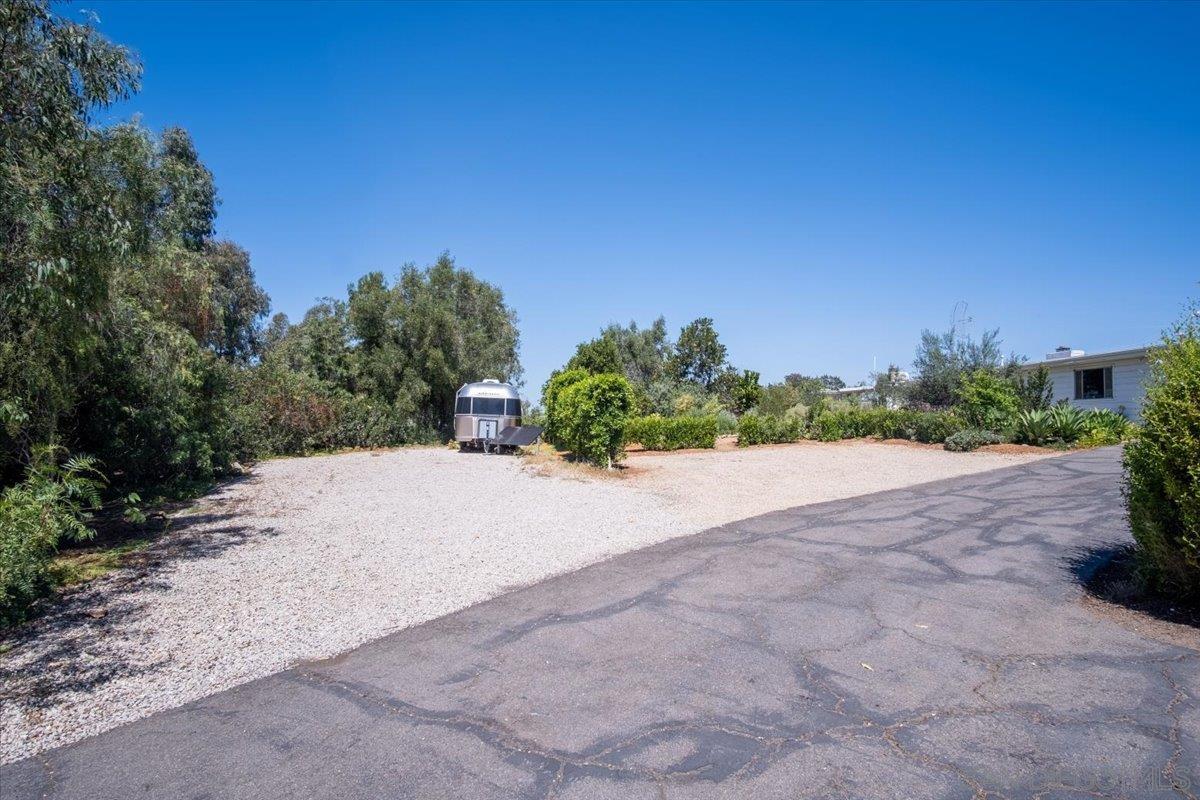 Detail Gallery Image 43 of 55 For 630  Cortez Ave, Vista,  CA 92084 - 3 Beds | 2/1 Baths