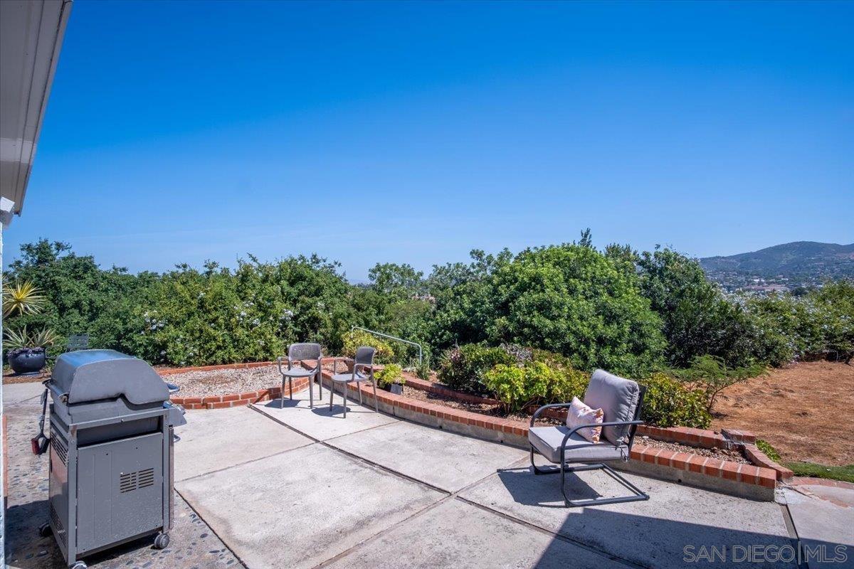 Detail Gallery Image 46 of 55 For 630  Cortez Ave, Vista,  CA 92084 - 3 Beds | 2/1 Baths