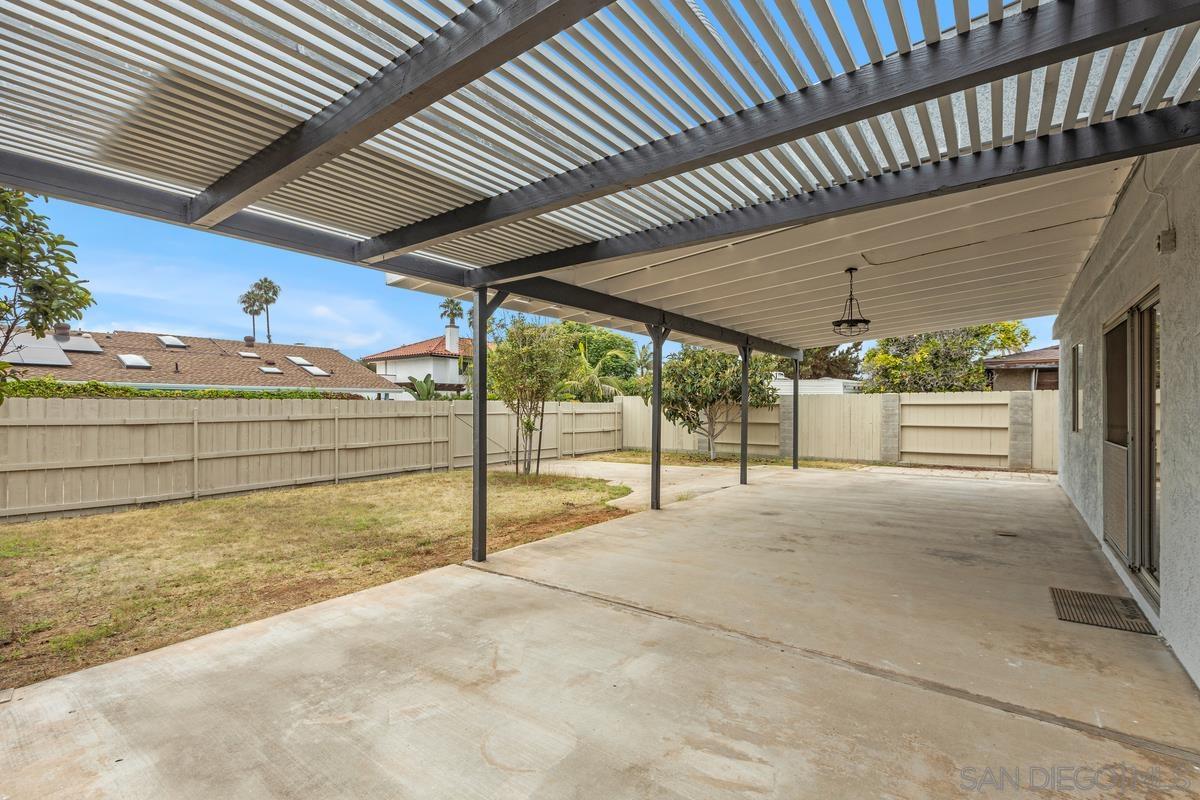 Detail Gallery Image 25 of 29 For 1230  East, Imperial Beach,  CA 91932 - 4 Beds | 3 Baths