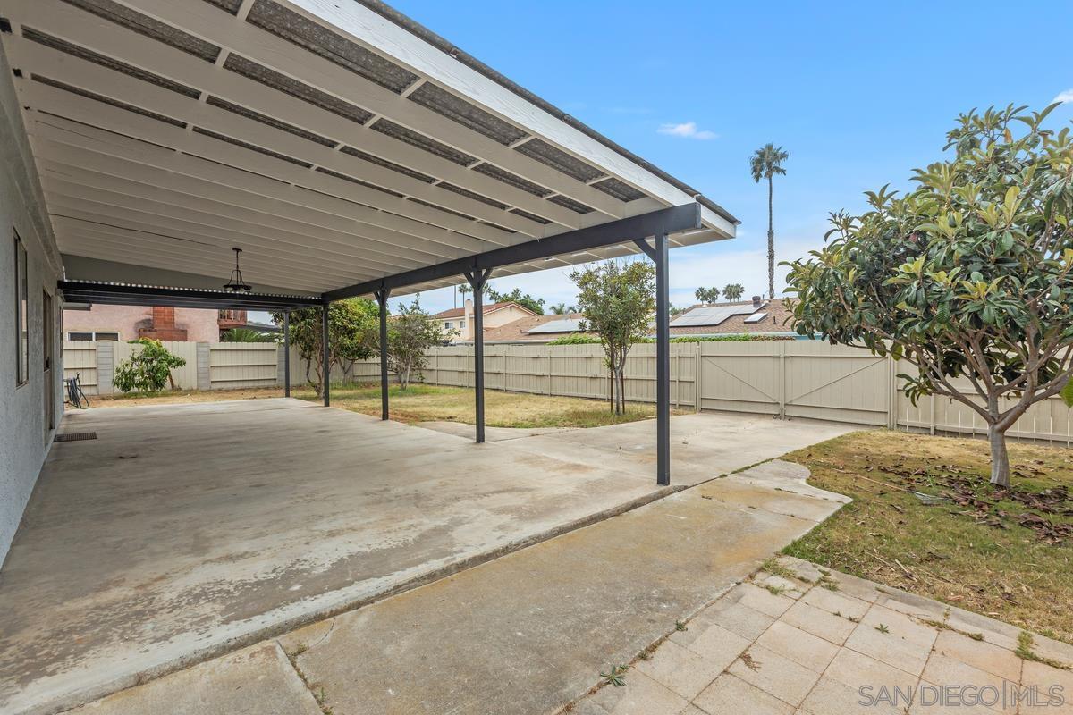 Detail Gallery Image 27 of 29 For 1230  East, Imperial Beach,  CA 91932 - 4 Beds | 3 Baths