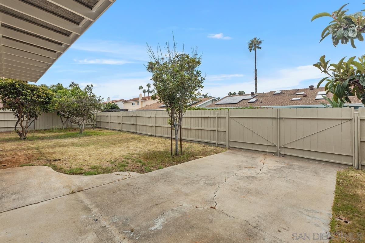 Detail Gallery Image 28 of 29 For 1230  East, Imperial Beach,  CA 91932 - 4 Beds | 3 Baths