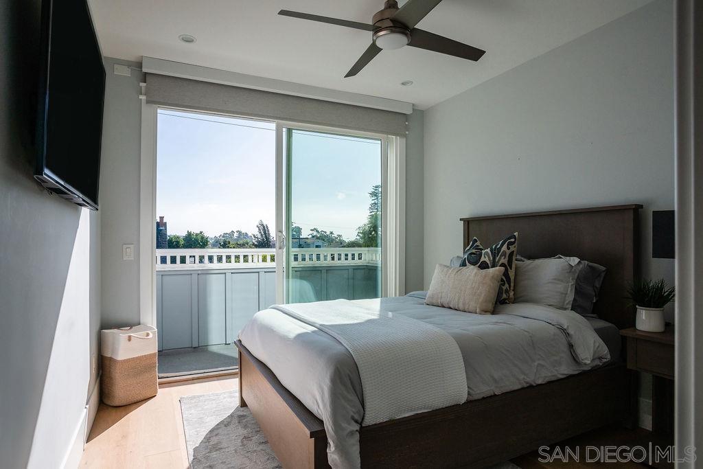 Detail Gallery Image 15 of 45 For 375  C Avenue, Coronado,  CA 92118 - 3 Beds | 2/1 Baths