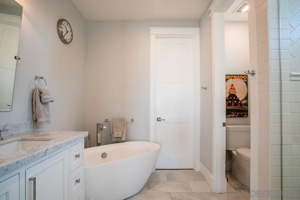 Detail Gallery Image 24 of 45 For 375  C Avenue, Coronado,  CA 92118 - 3 Beds | 2/1 Baths