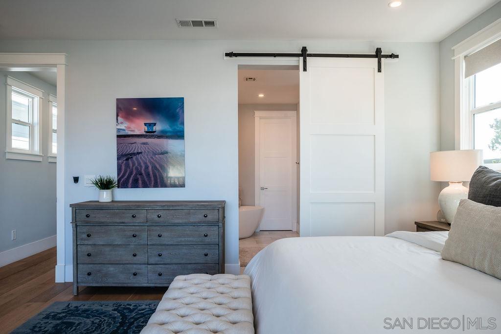 Detail Gallery Image 25 of 45 For 375  C Avenue, Coronado,  CA 92118 - 3 Beds | 2/1 Baths