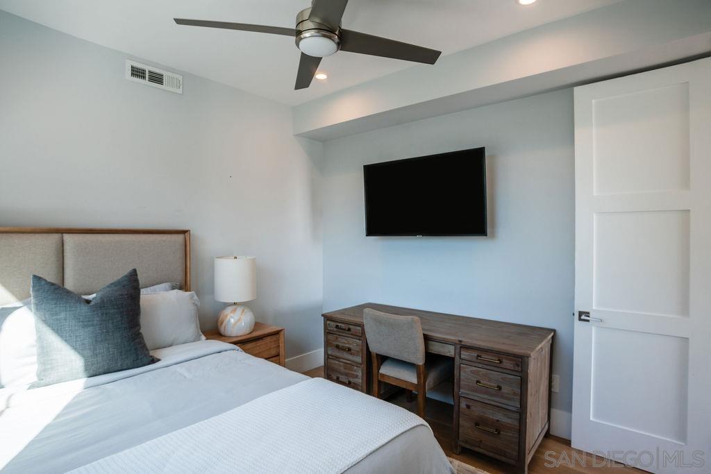 Detail Gallery Image 34 of 45 For 375  C Avenue, Coronado,  CA 92118 - 3 Beds | 2/1 Baths