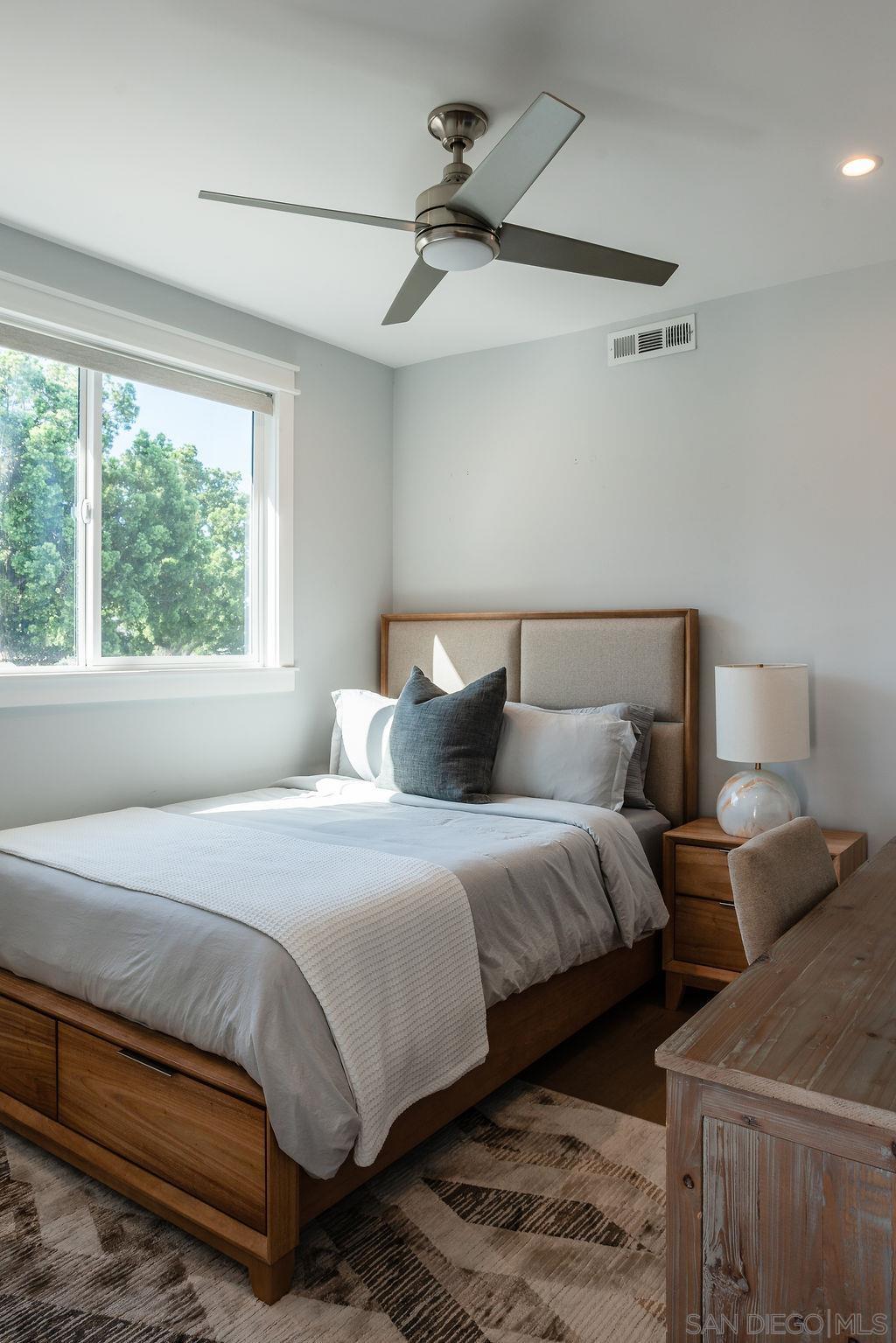 Detail Gallery Image 36 of 45 For 375  C Avenue, Coronado,  CA 92118 - 3 Beds | 2/1 Baths