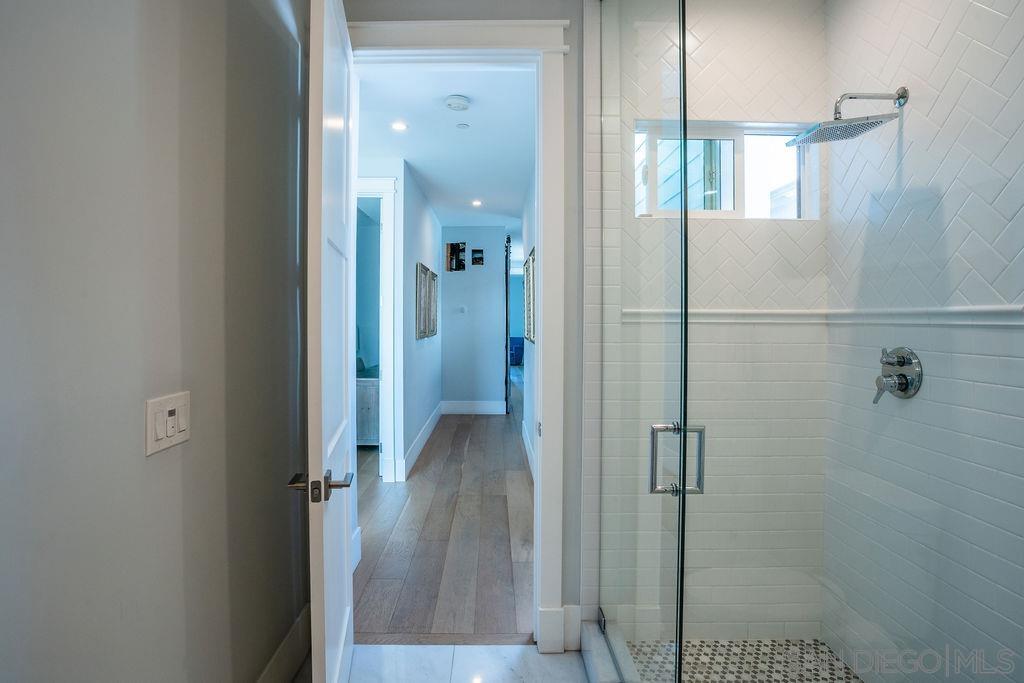 Detail Gallery Image 38 of 45 For 375  C Avenue, Coronado,  CA 92118 - 3 Beds | 2/1 Baths