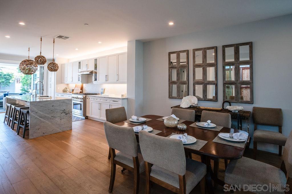 Detail Gallery Image 8 of 45 For 375  C Avenue, Coronado,  CA 92118 - 3 Beds | 2/1 Baths