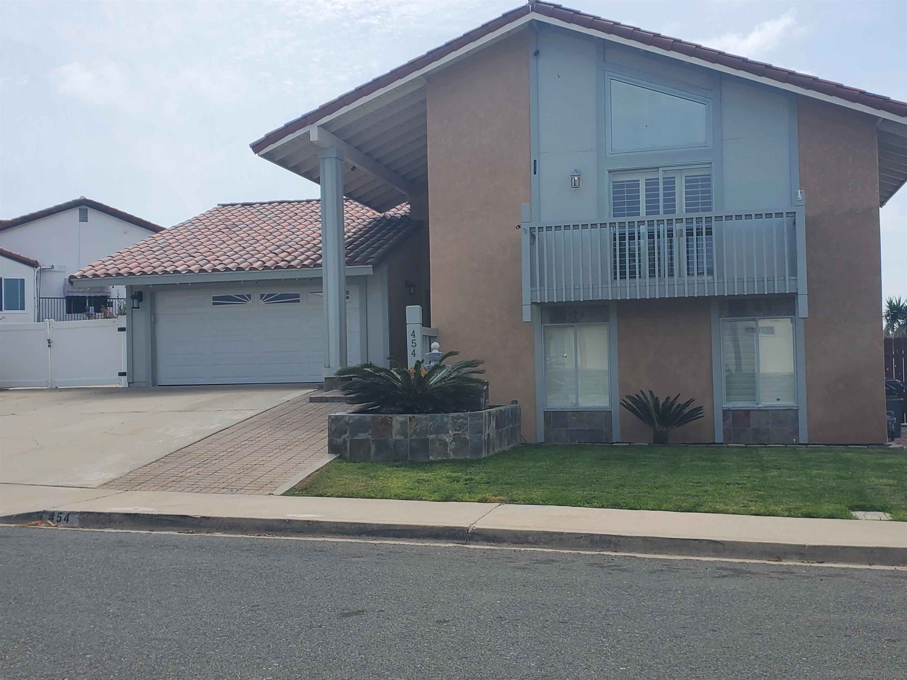 Front Image Thumbnail for SD260008775