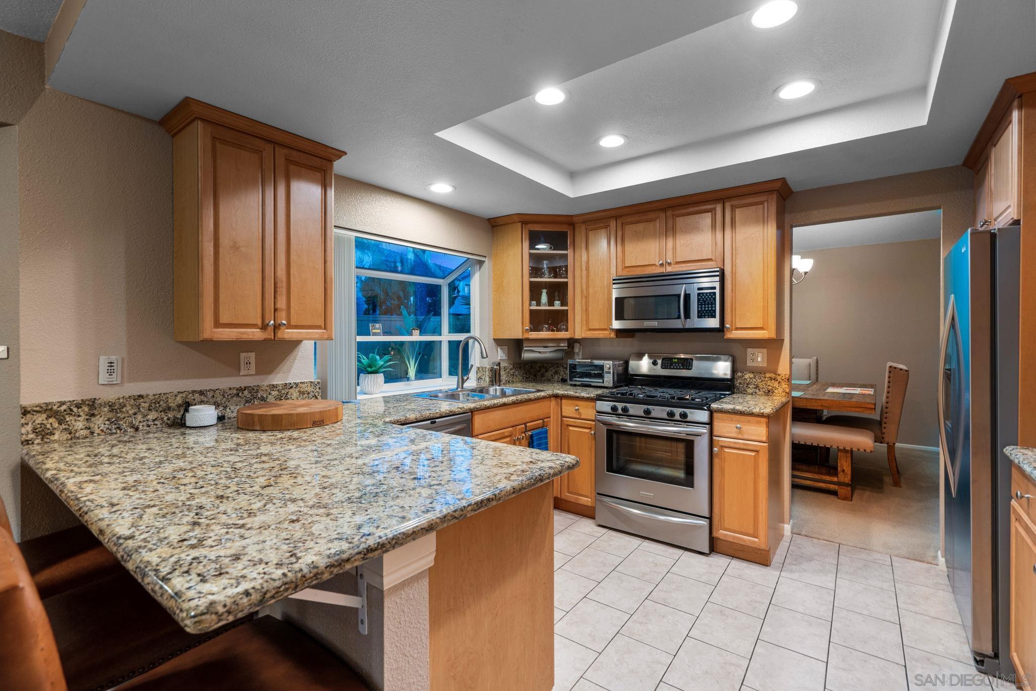 Detail Gallery Image 28 of 71 For 1091  La Tortuga, Vista,  CA 92081 - 4 Beds | 3 Baths