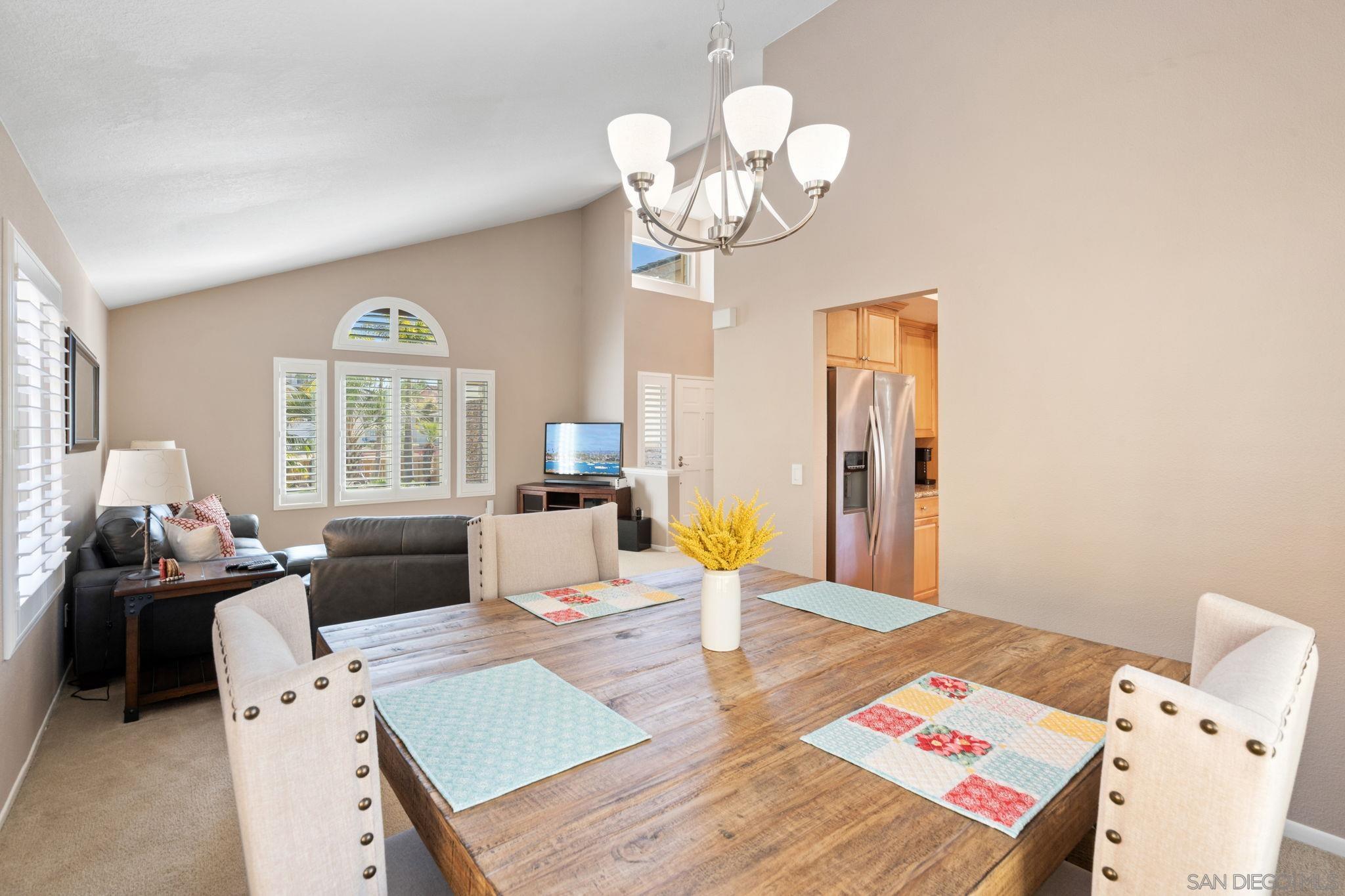 Detail Gallery Image 42 of 71 For 1091  La Tortuga, Vista,  CA 92081 - 4 Beds | 3 Baths