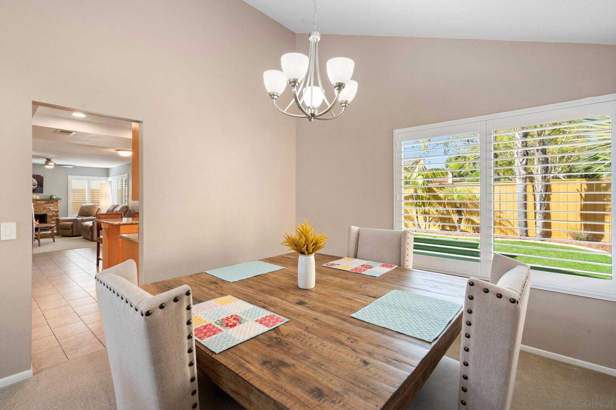 Detail Gallery Image 43 of 71 For 1091  La Tortuga, Vista,  CA 92081 - 4 Beds | 3 Baths