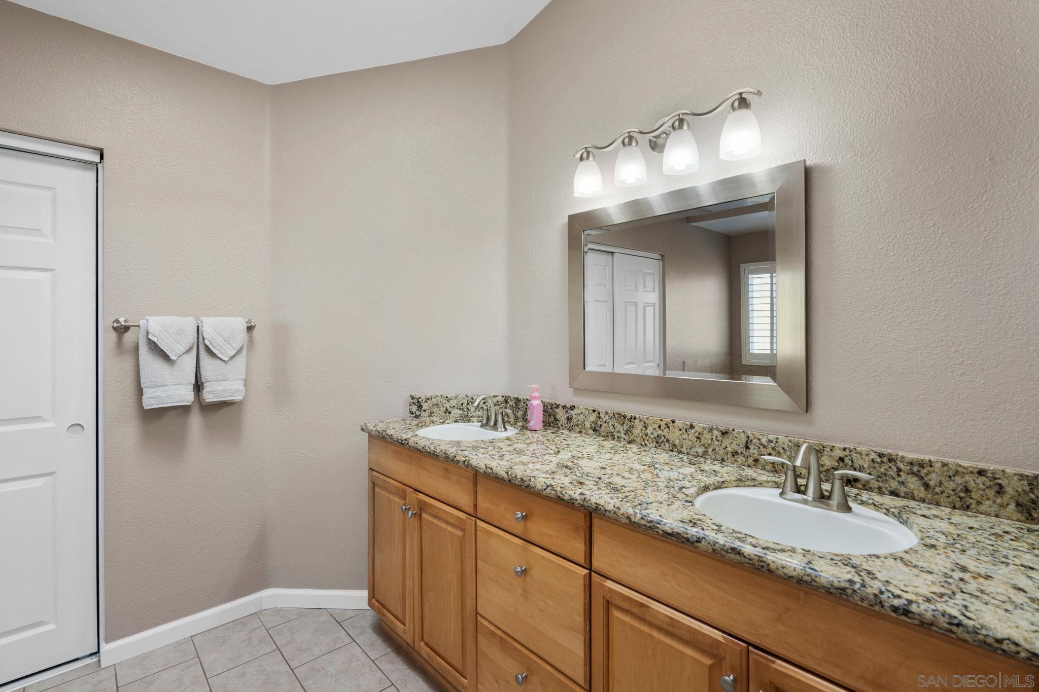 Detail Gallery Image 53 of 71 For 1091  La Tortuga, Vista,  CA 92081 - 4 Beds | 3 Baths