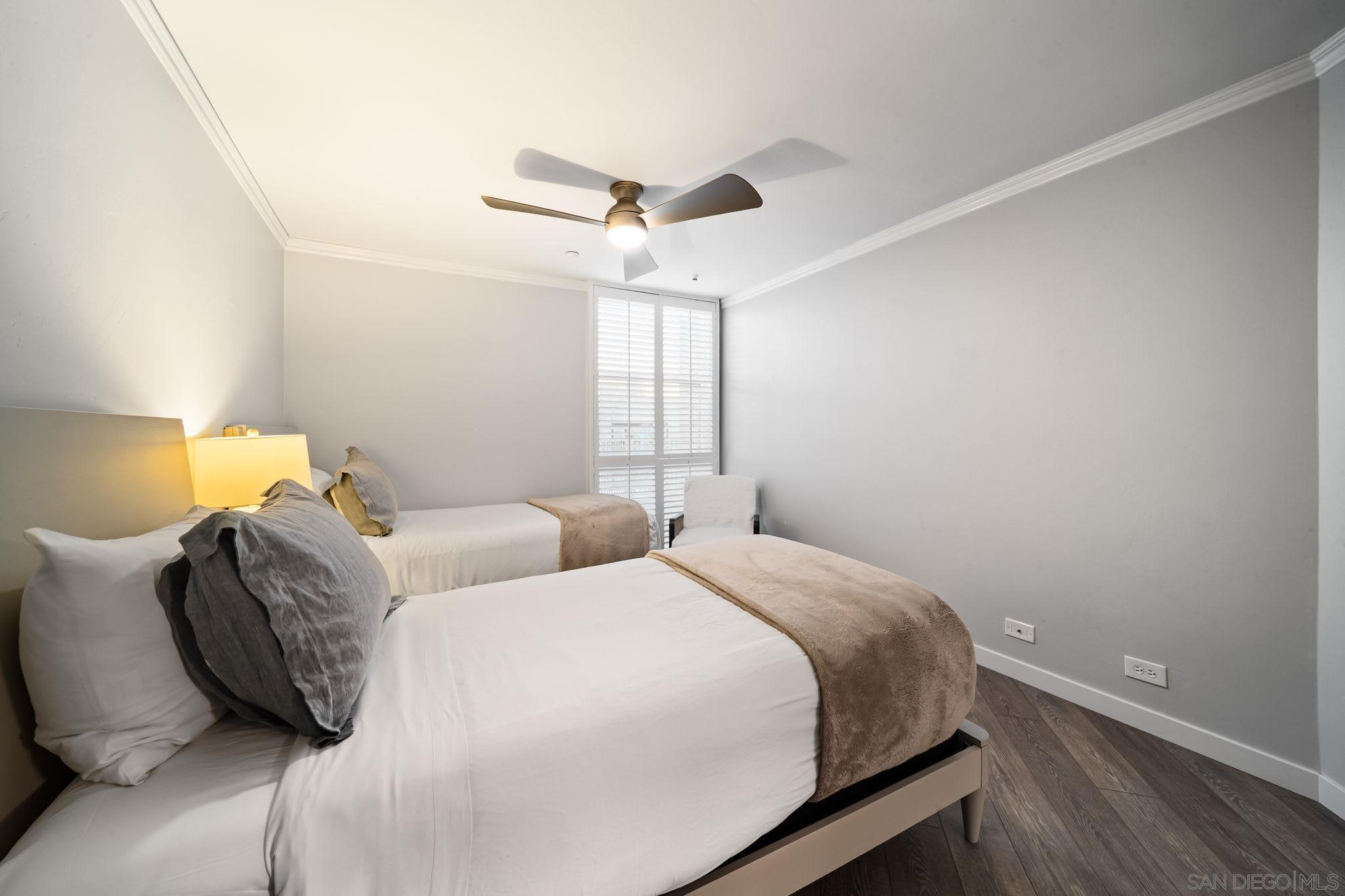 Detail Gallery Image 31 of 44 For 1221  Parker Pl  21, San Diego,  CA 92109 - 2 Beds | 3 Baths