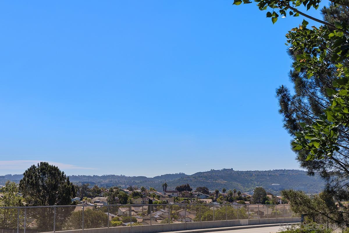 Detail Gallery Image 13 of 38 For 13262  Salmon River Rd  204, San Diego,  CA 92129 - 2 Beds | 2 Baths