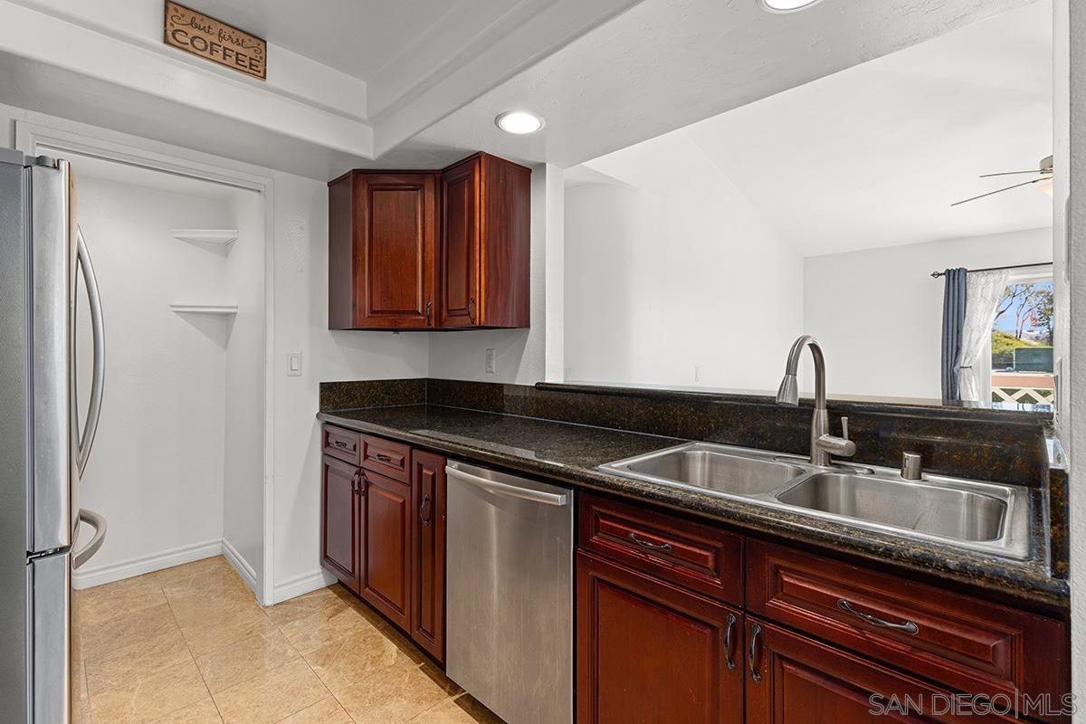 Detail Gallery Image 23 of 38 For 13262  Salmon River Rd  204, San Diego,  CA 92129 - 2 Beds | 2 Baths