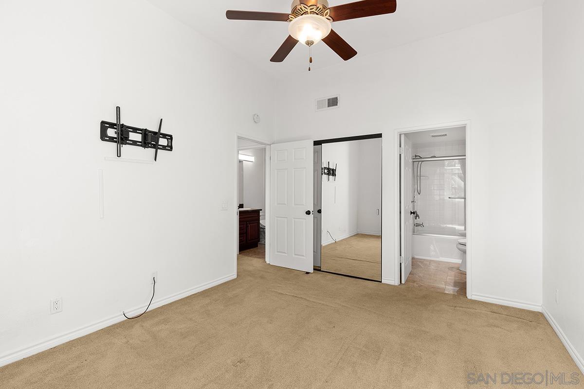 Detail Gallery Image 26 of 38 For 13262  Salmon River Rd  204, San Diego,  CA 92129 - 2 Beds | 2 Baths