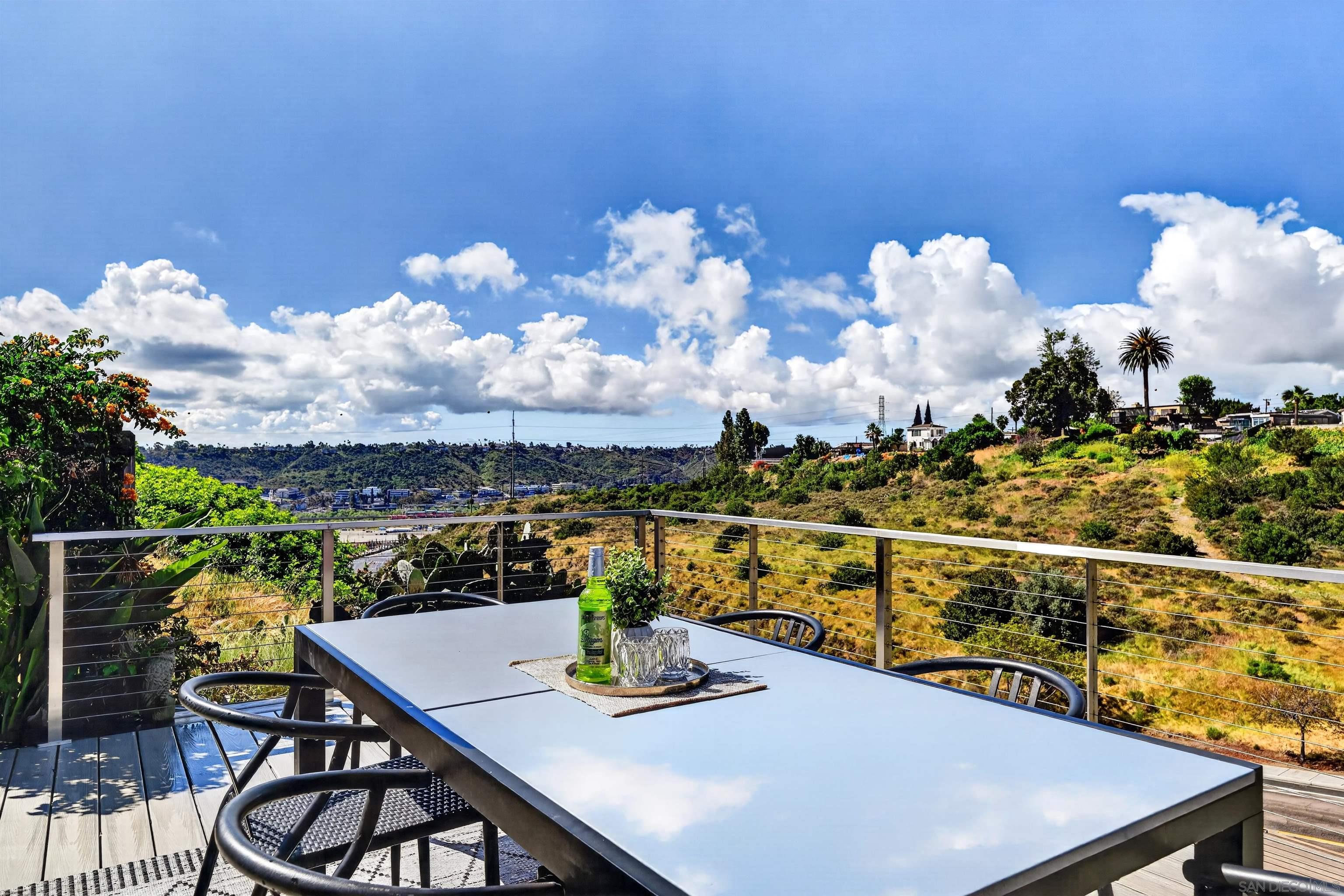 Front Image Thumbnail for SD260008859