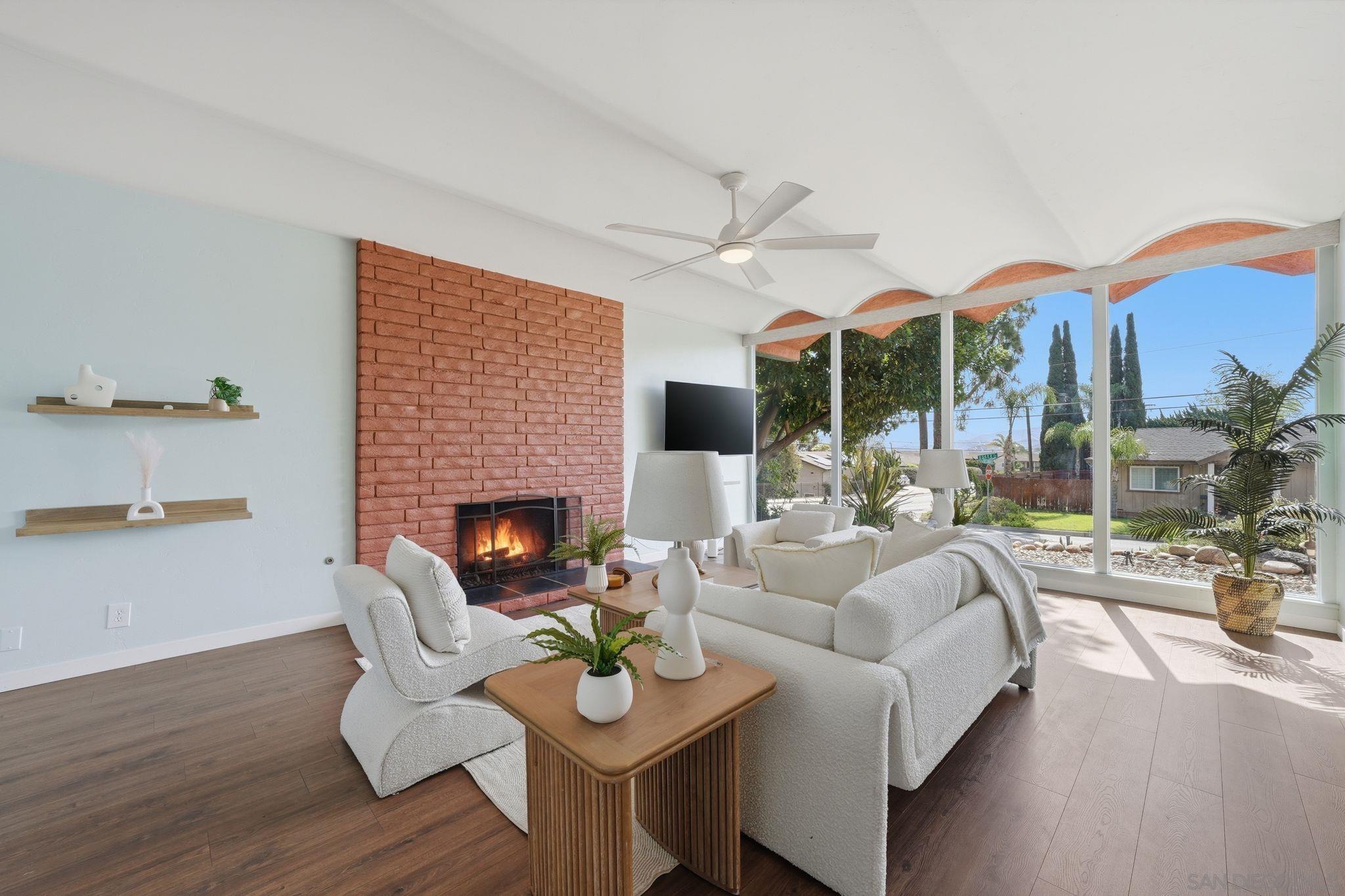 Front Image Thumbnail for SD260008879