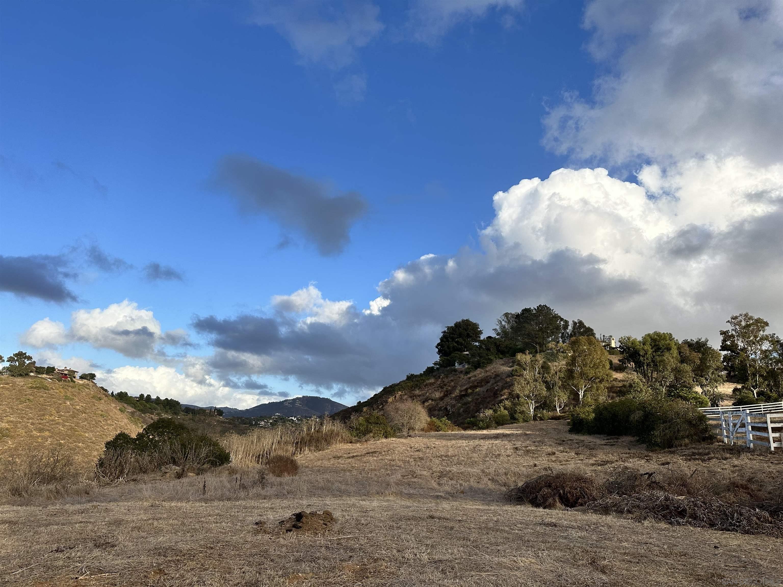 Front Image Thumbnail for SD260008892