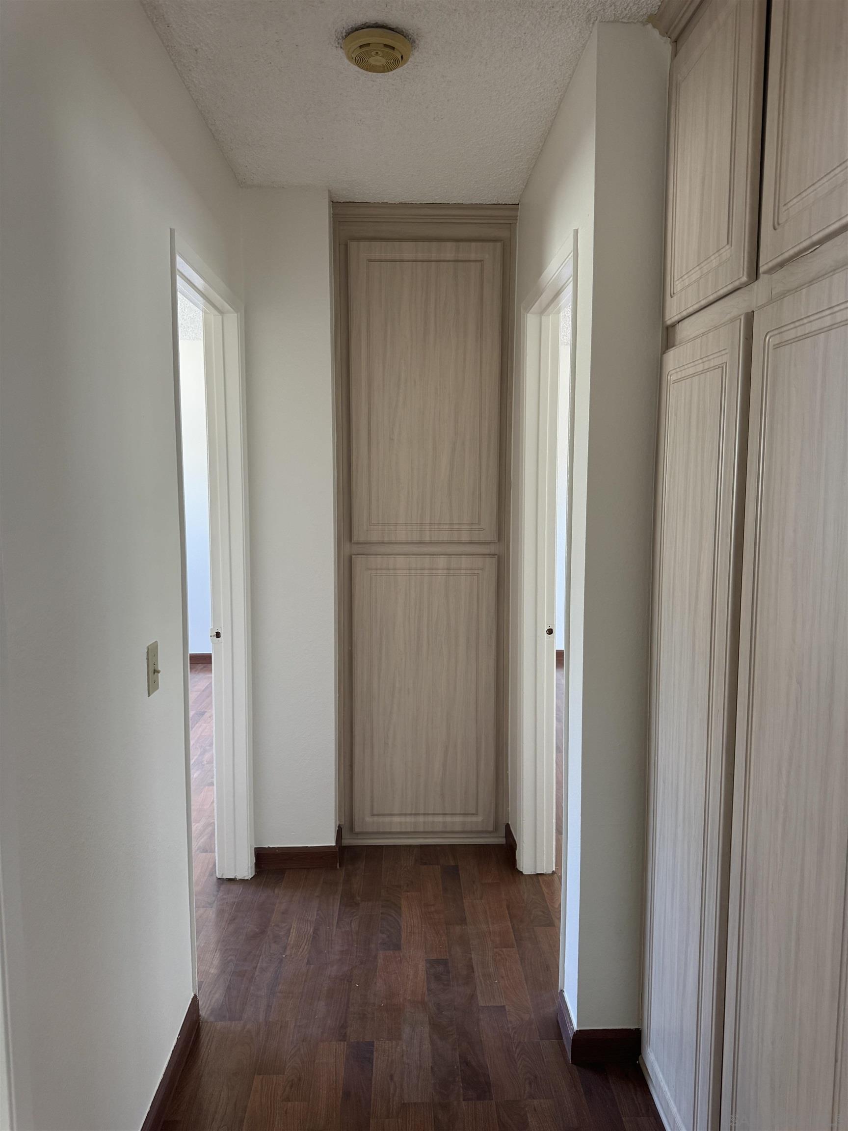 Detail Gallery Image 10 of 14 For 4617  Kensington Dr. #2, San Diego,  CA 92116 - 2 Beds | 2 Baths