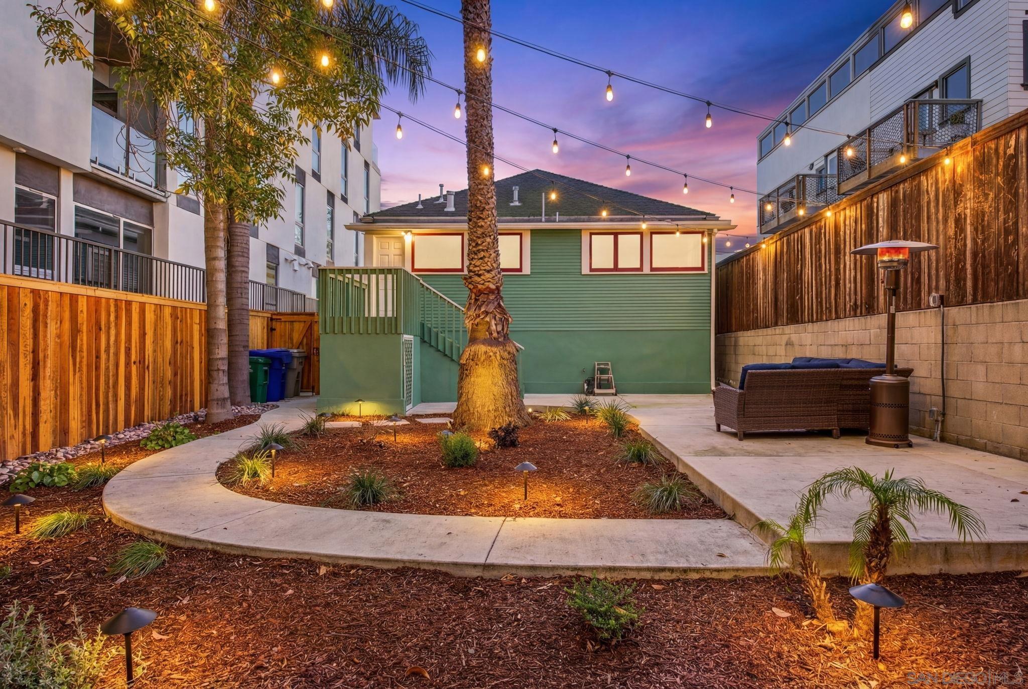 Front Image Thumbnail for SD260008906