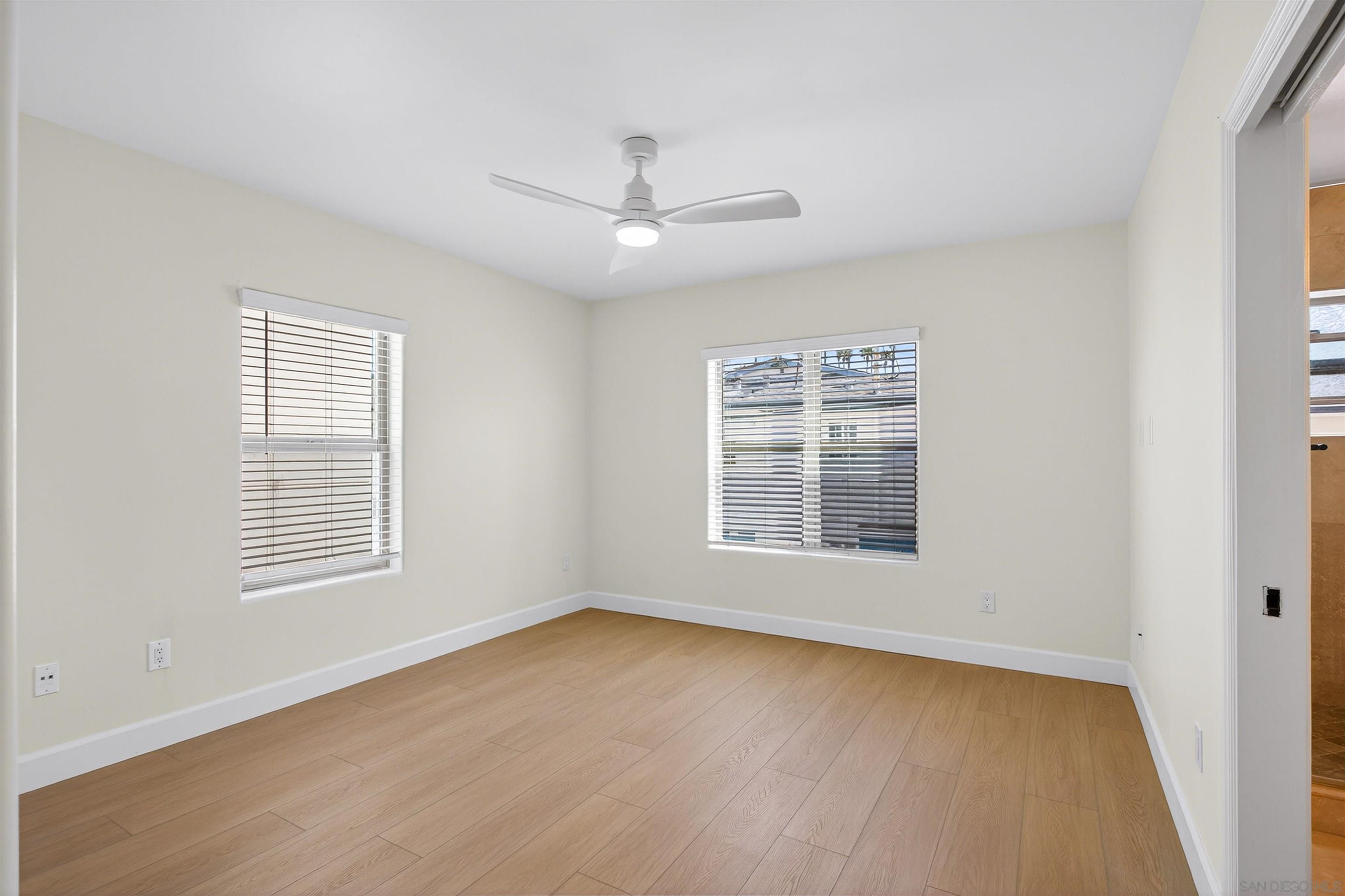 Detail Gallery Image 22 of 36 For 381  Bonair, La Jolla,  CA 92037 - 3 Beds | 2/1 Baths