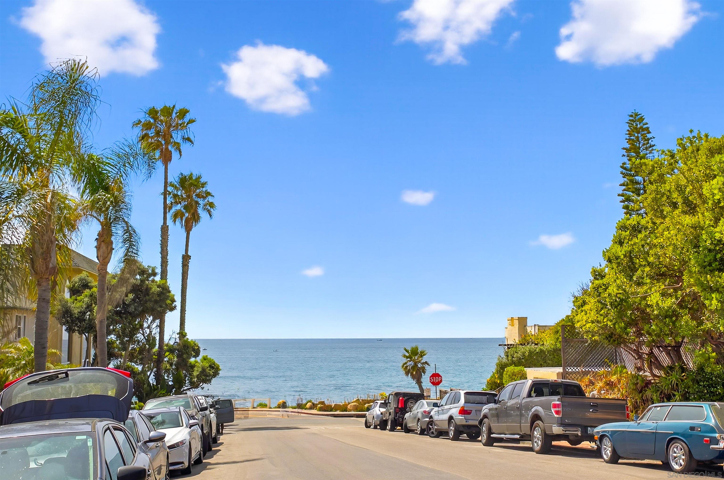 Detail Gallery Image 31 of 36 For 381  Bonair, La Jolla,  CA 92037 - 3 Beds | 2/1 Baths