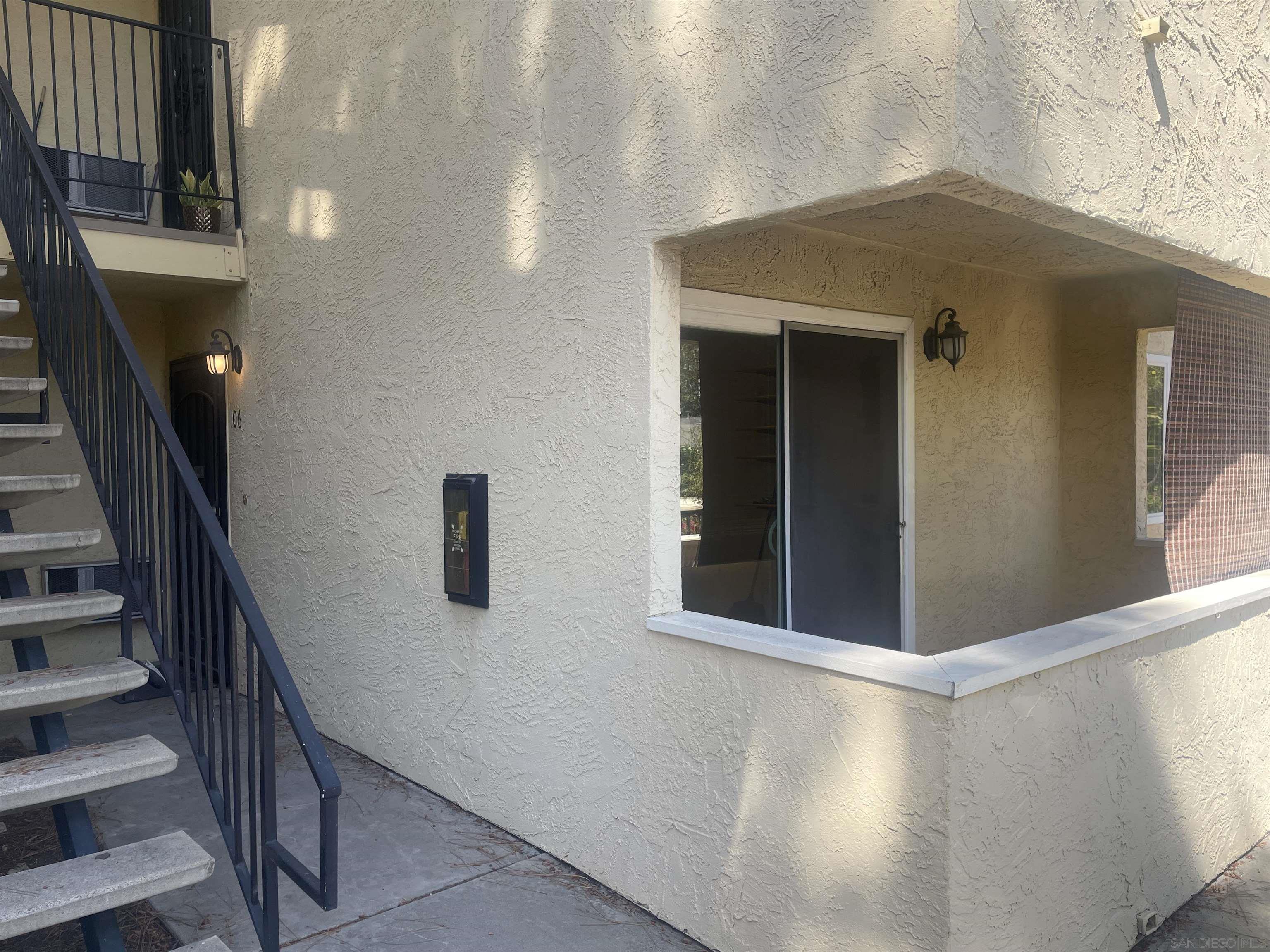 Detail Gallery Image 6 of 22 For 9949  Erma Rd.  106, San Diego,  CA 92131 - 2 Beds | 2 Baths