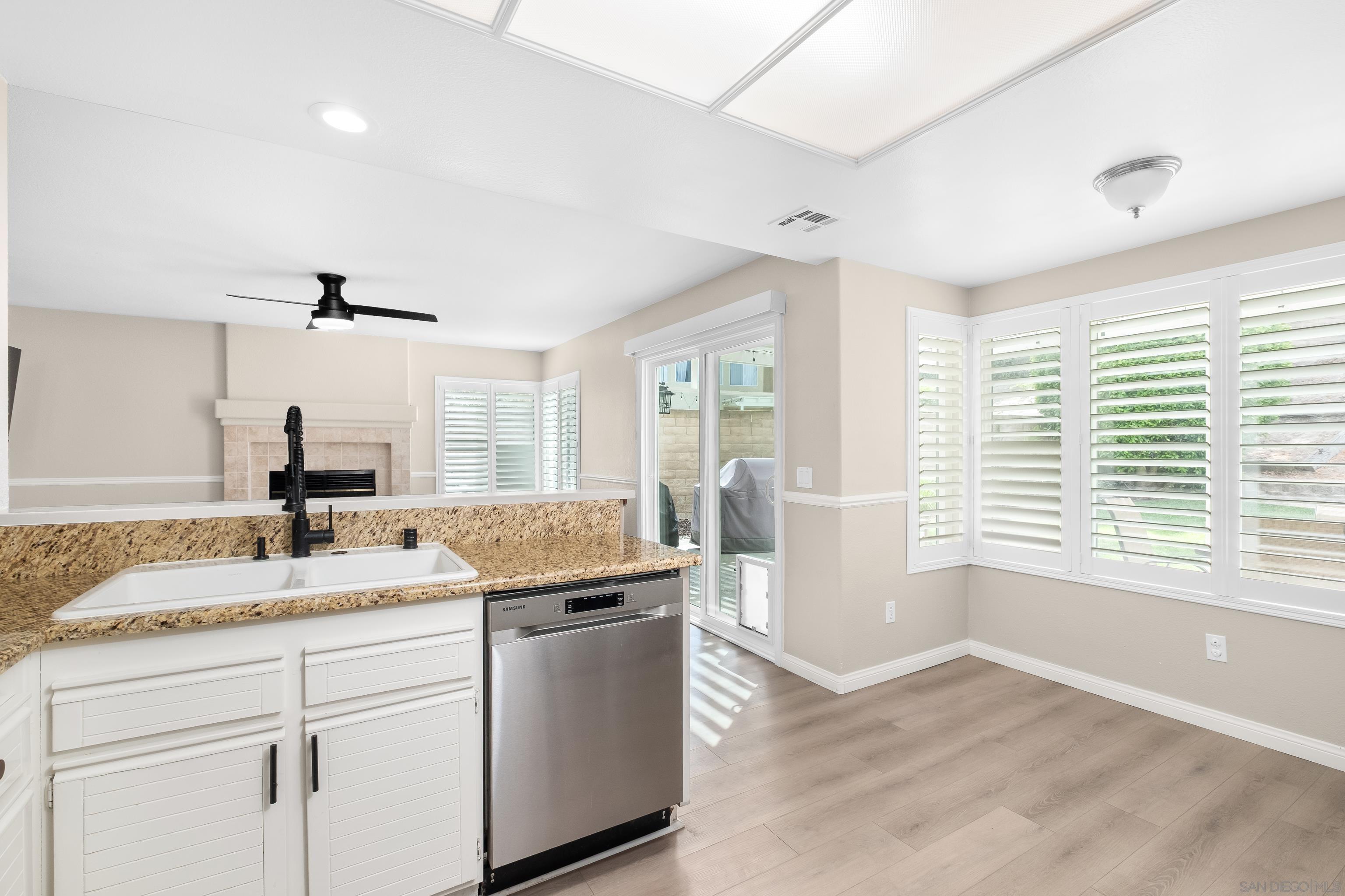 Detail Gallery Image 12 of 44 For 1865  Ithaca Dr, Vista,  CA 92081 - 3 Beds | 2/1 Baths