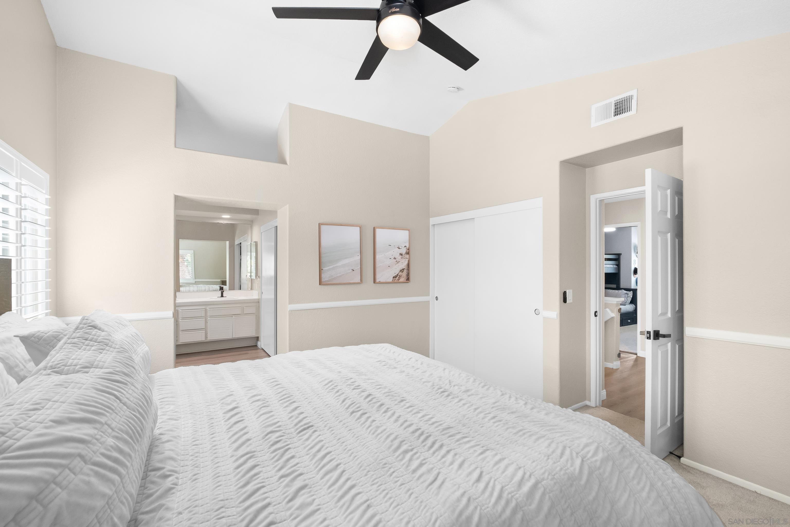 Detail Gallery Image 20 of 44 For 1865  Ithaca Dr, Vista,  CA 92081 - 3 Beds | 2/1 Baths