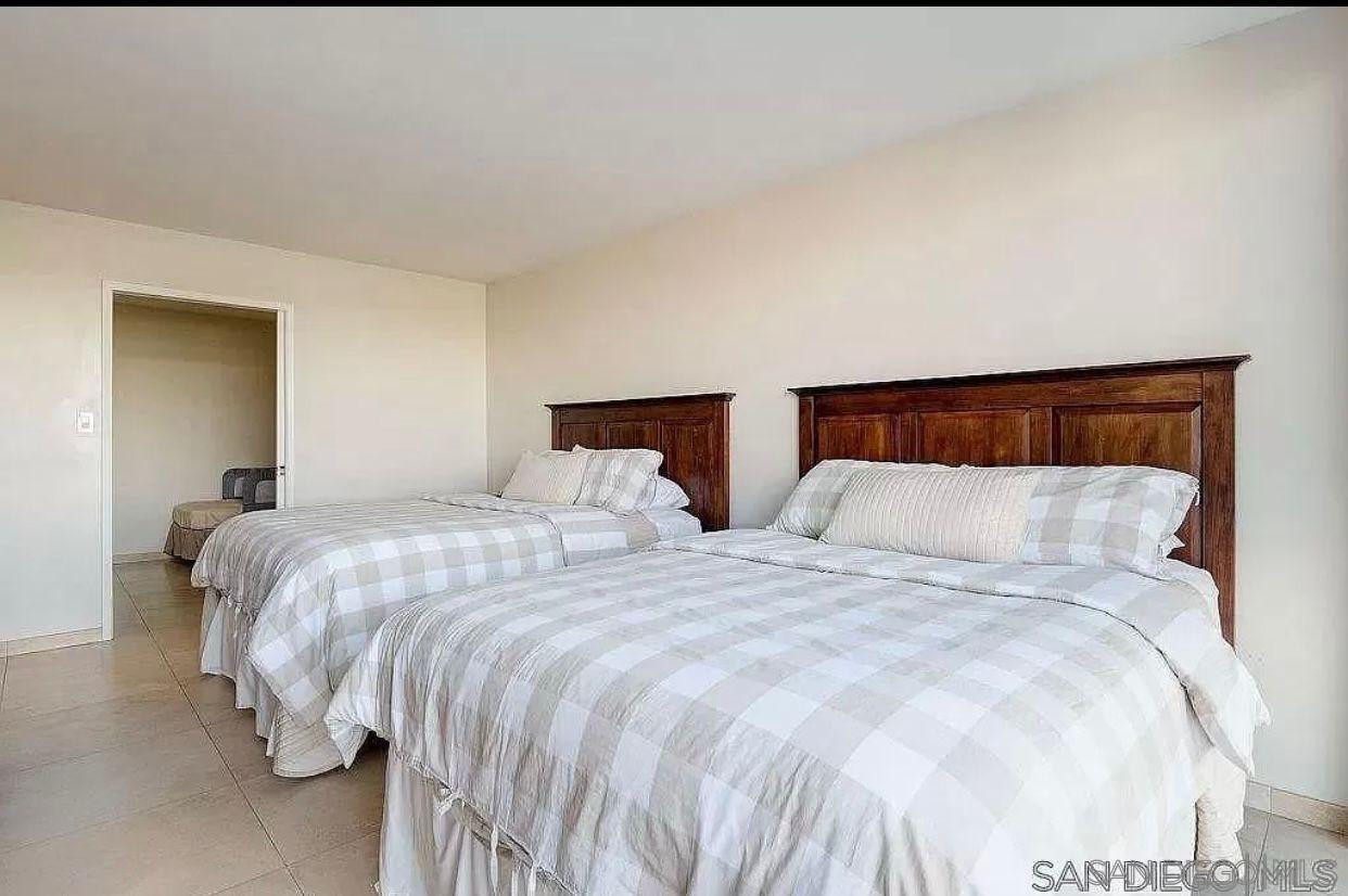 Detail Gallery Image 10 of 12 For 1770  Avenida Del Mundo  204, Coronado,  CA 92118 - 2 Beds | 2 Baths