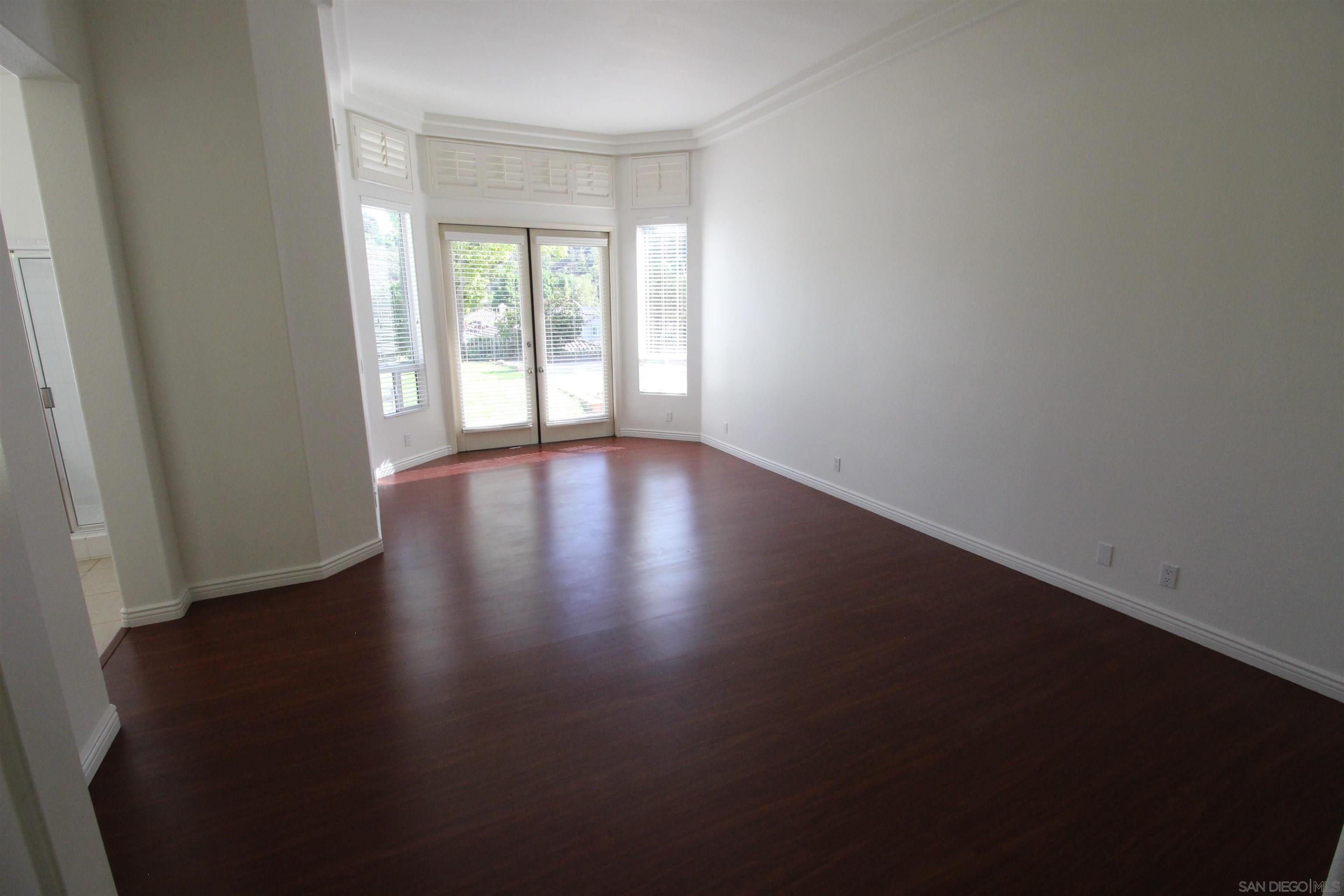 Detail Gallery Image 24 of 34 For 12523  Cypress Woods, San Diego,  CA 92131 - 3 Beds | 2 Baths