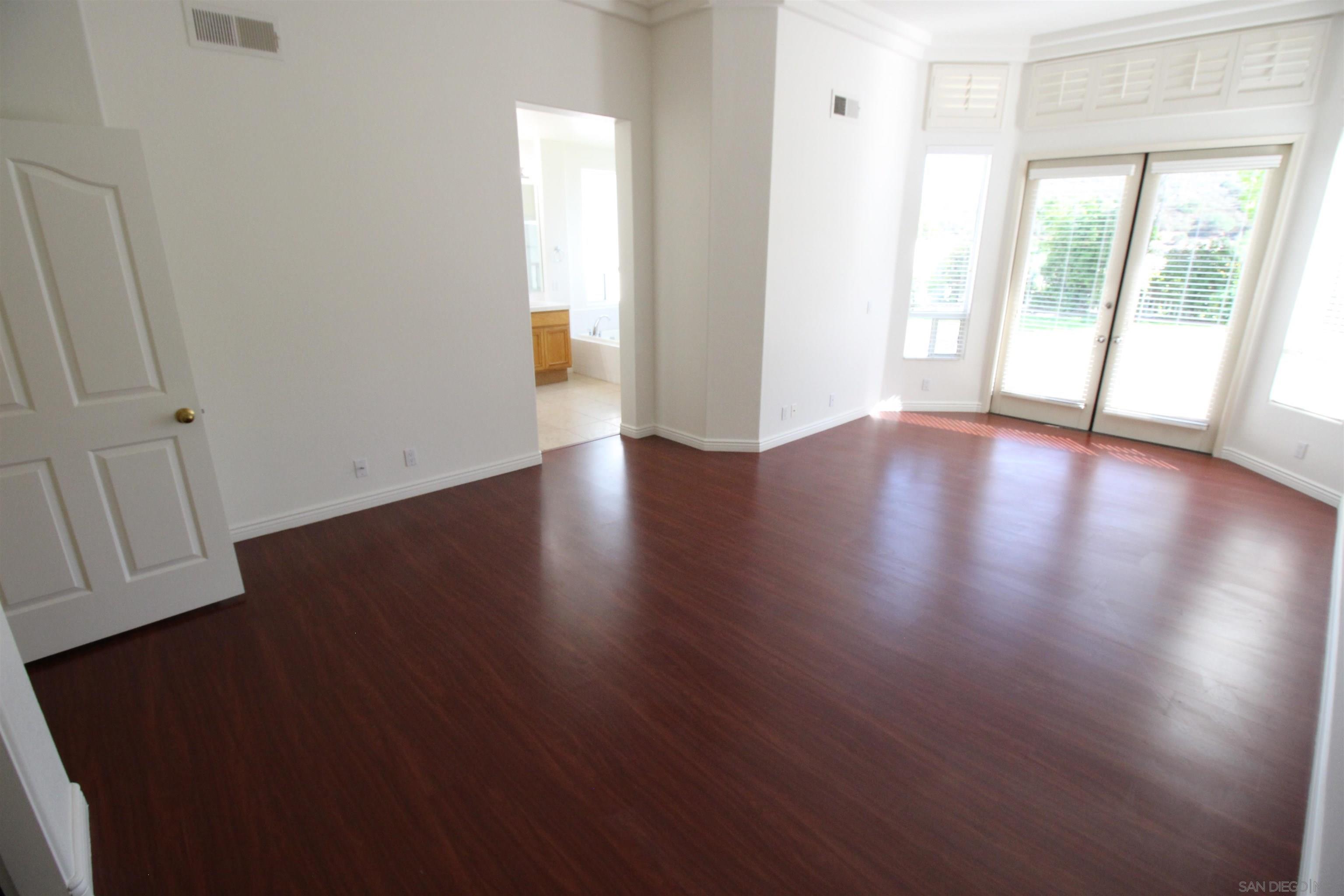 Detail Gallery Image 25 of 34 For 12523  Cypress Woods, San Diego,  CA 92131 - 3 Beds | 2 Baths