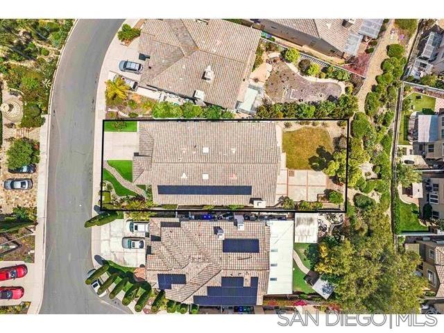 Detail Gallery Image 4 of 34 For 12523  Cypress Woods, San Diego,  CA 92131 - 3 Beds | 2 Baths