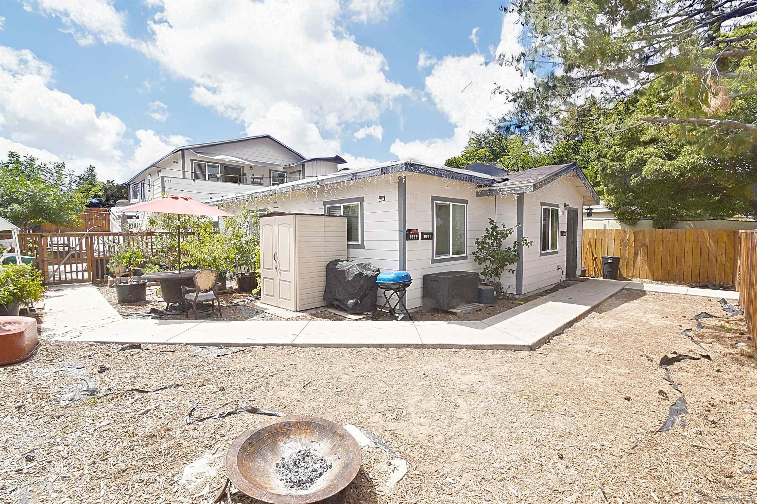 Front Image Thumbnail for SD260008978