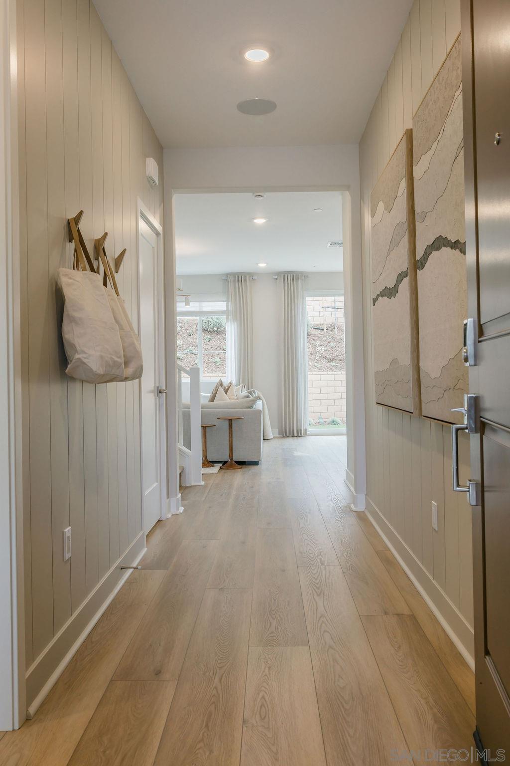 Detail Gallery Image 4 of 29 For 738  Miravar Place Lot 8  #LOT 8,  Vista,  CA 92081 - 4 Beds | 3 Baths