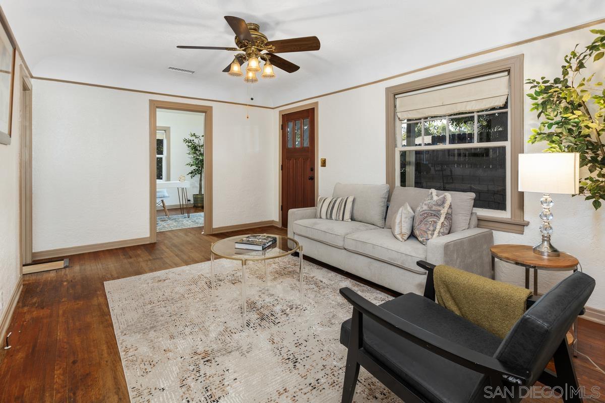 Front Image Thumbnail for SD260009015