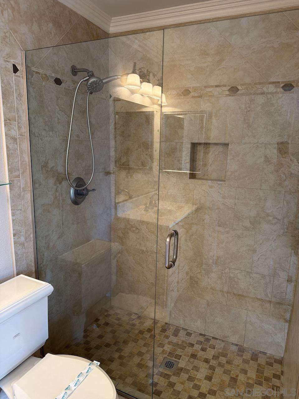 Detail Gallery Image 15 of 23 For 8119  Paradise Valley Ct, Spring Valley,  CA 91977 - 3 Beds | 2 Baths