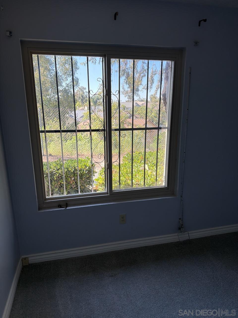 Detail Gallery Image 18 of 23 For 8119  Paradise Valley Ct, Spring Valley,  CA 91977 - 3 Beds | 2 Baths